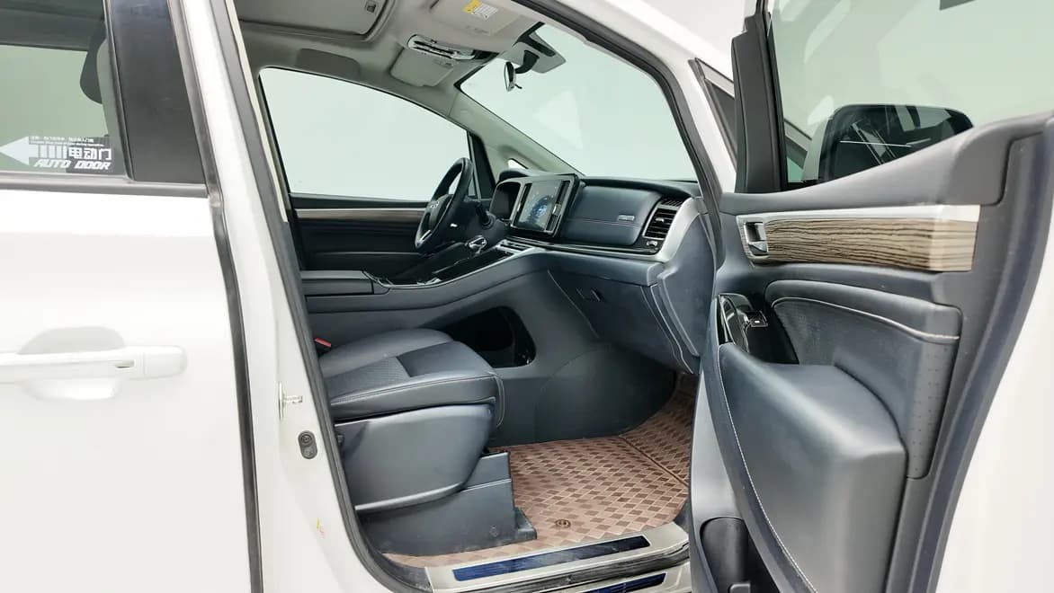 GAC Trumpchi M8 2024 г. 36870 км. — фото 17