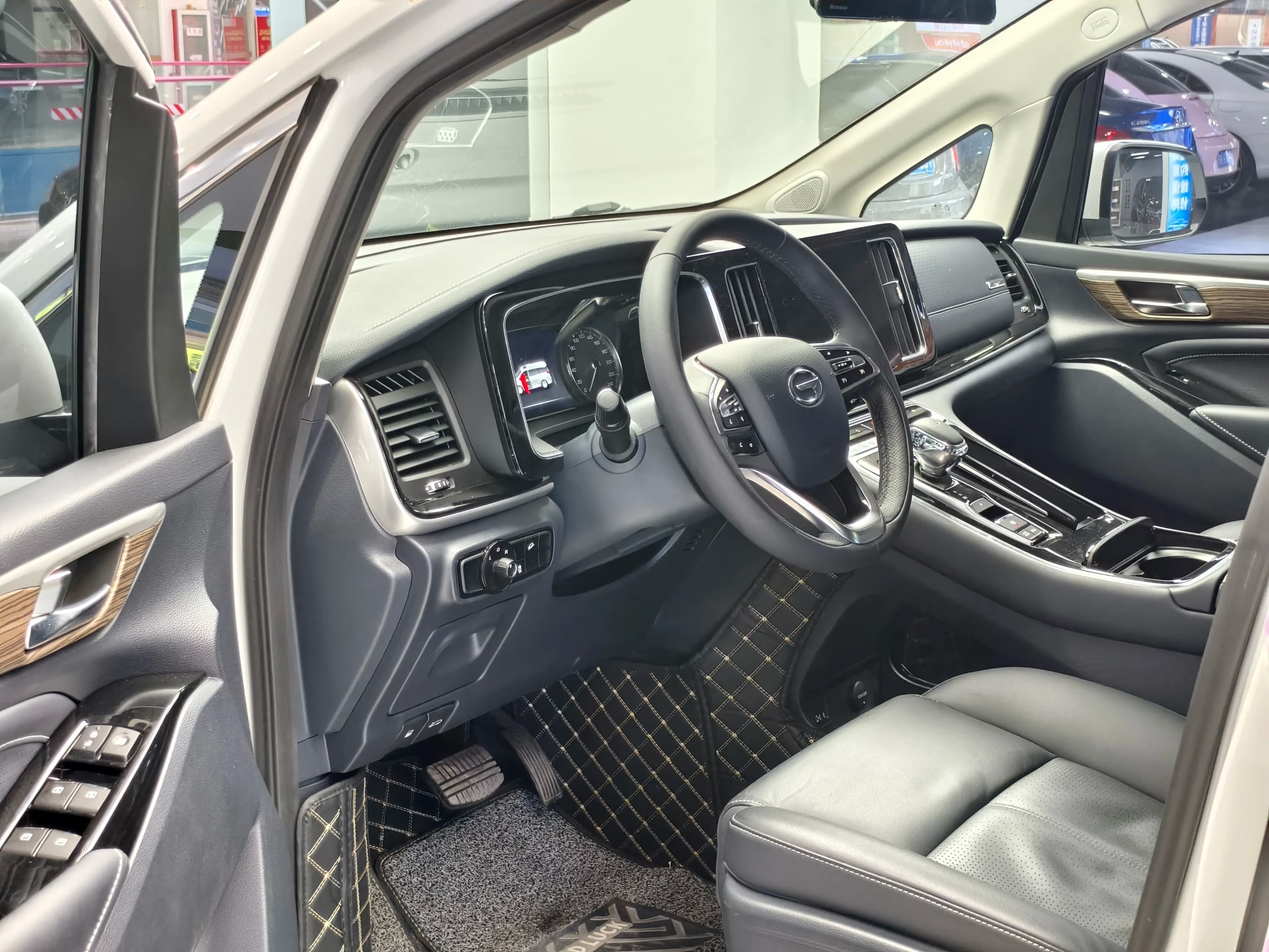GAC Trumpchi M8 2022 г. 23013 км. — фото 15