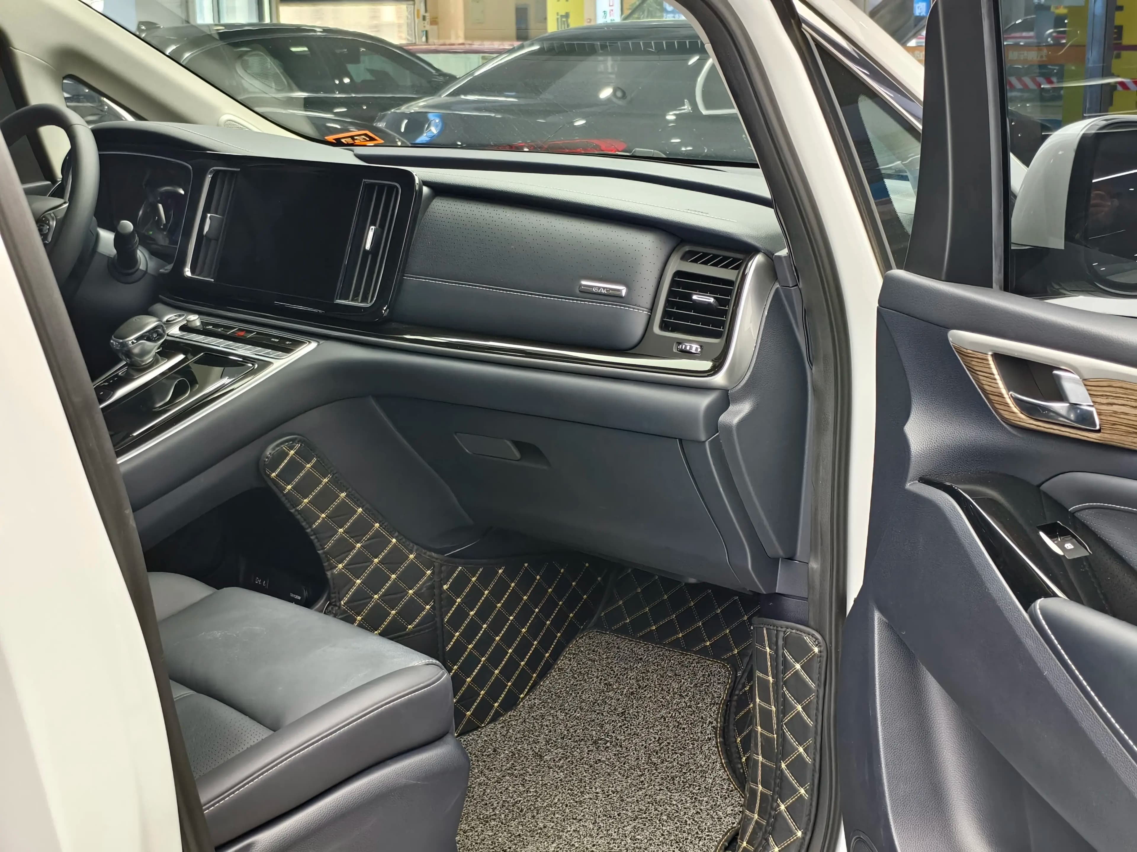 GAC Trumpchi M8 2022 г. 23013 км. — фото 19