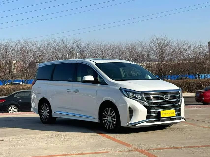 GAC Trumpchi M8 2023 г. 100000 км. — фото 3