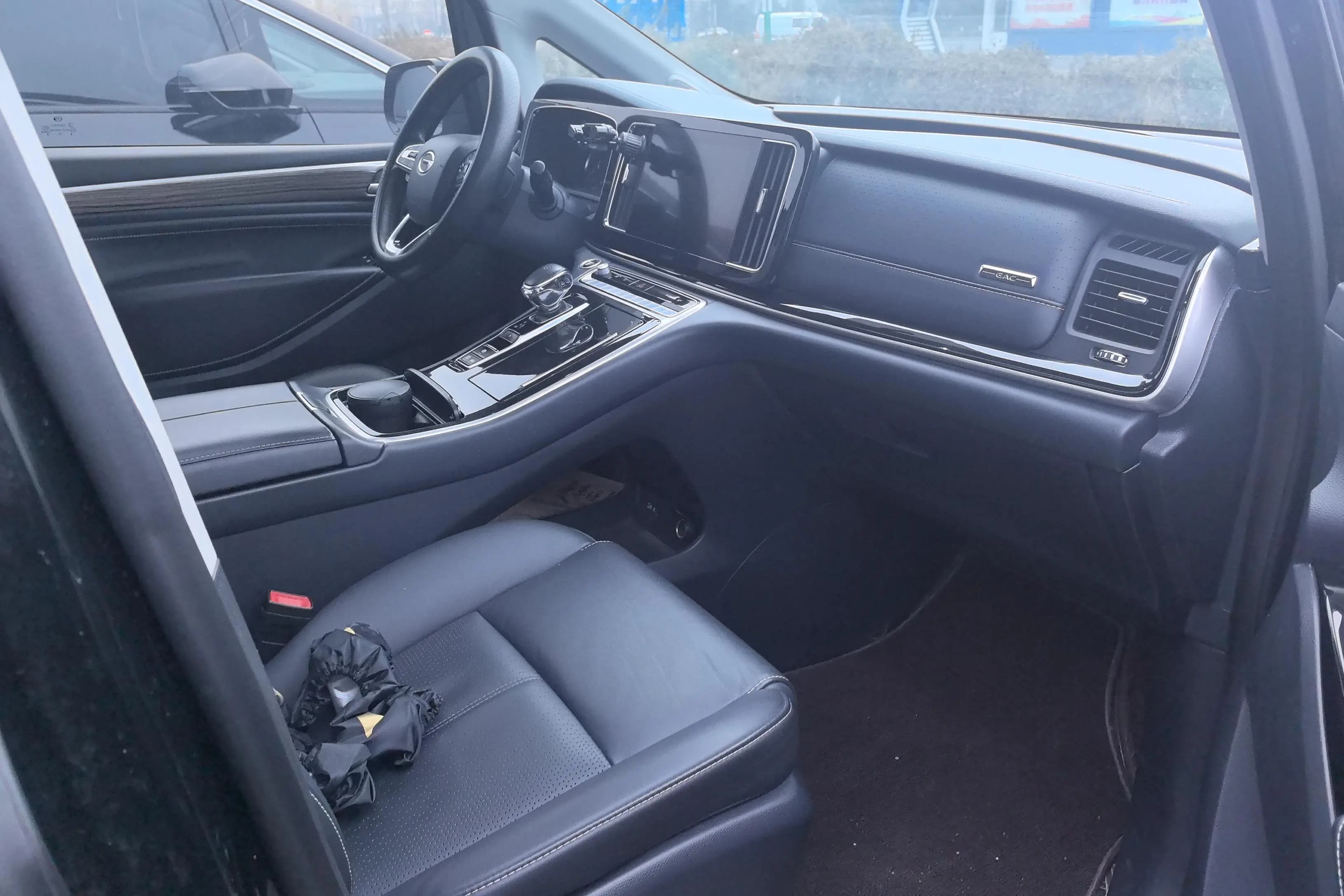 GAC Trumpchi M8 2022 г. 93100 км. — фото 9