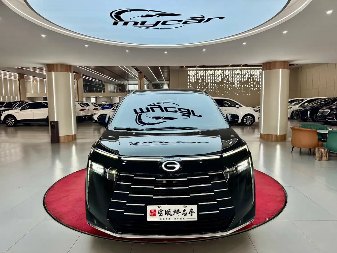 GAC Trumpchi E8 PHEV 2024 г. 50043 км. — фото 2