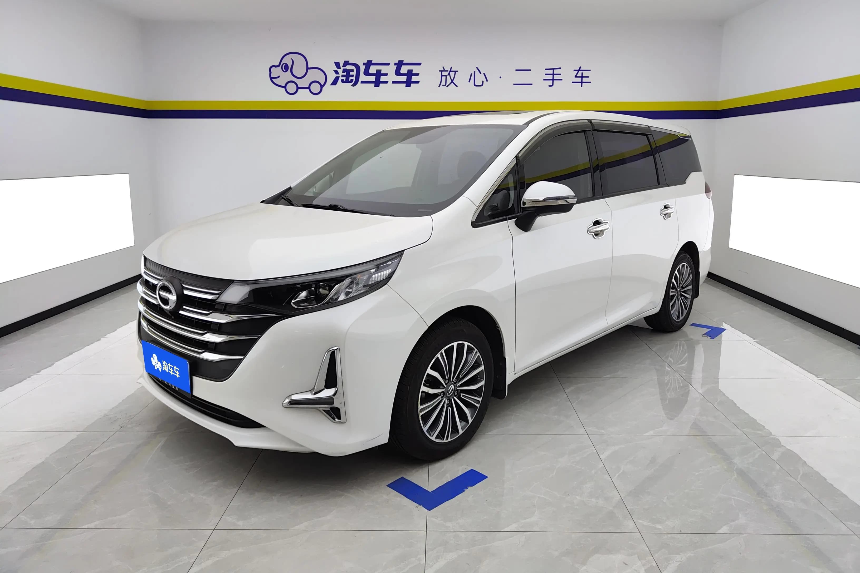 GAC Trumpchi M6 2021 г. 32614 км.