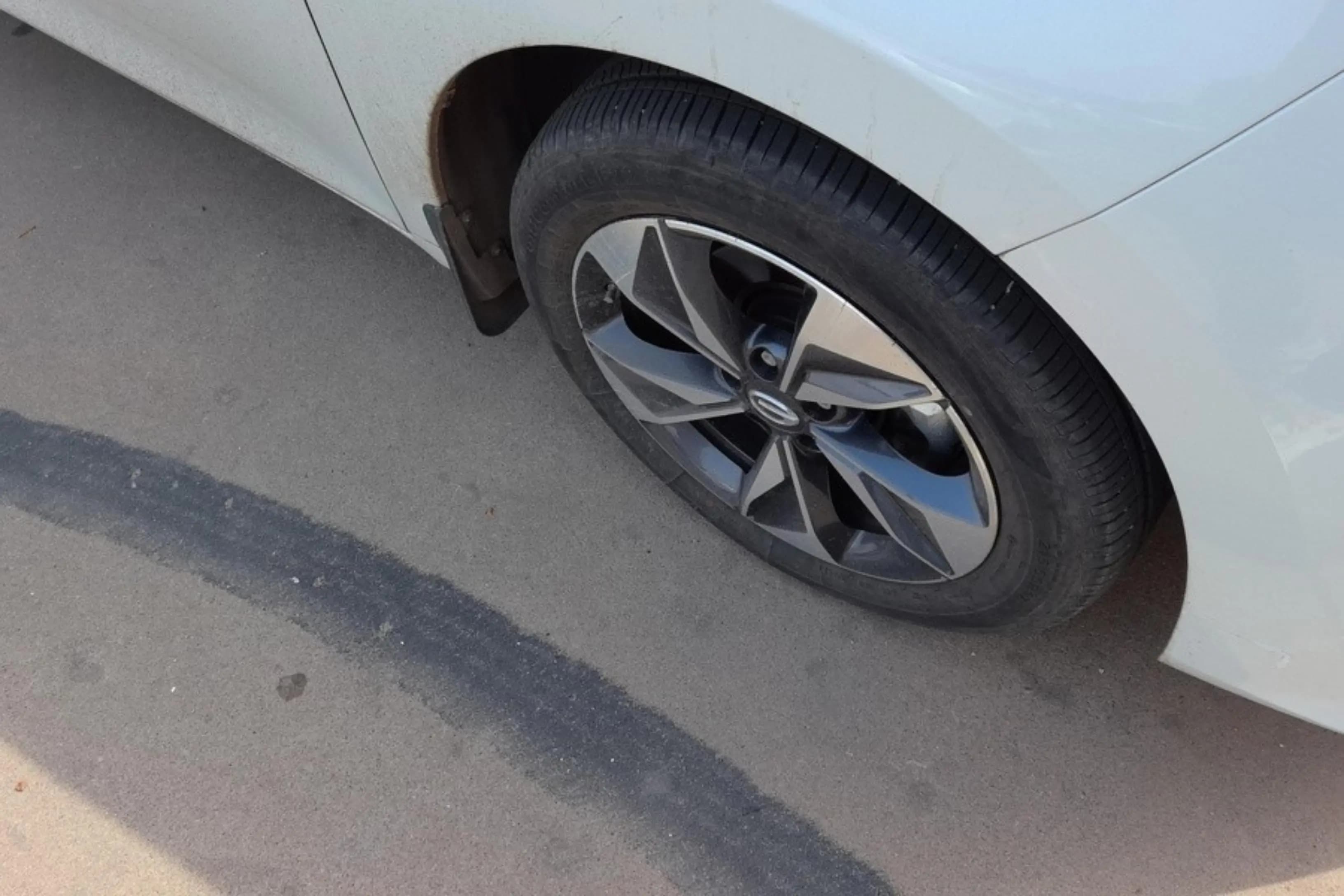 GAC Trumpchi M6 2024 г. 30046 км. — фото 9