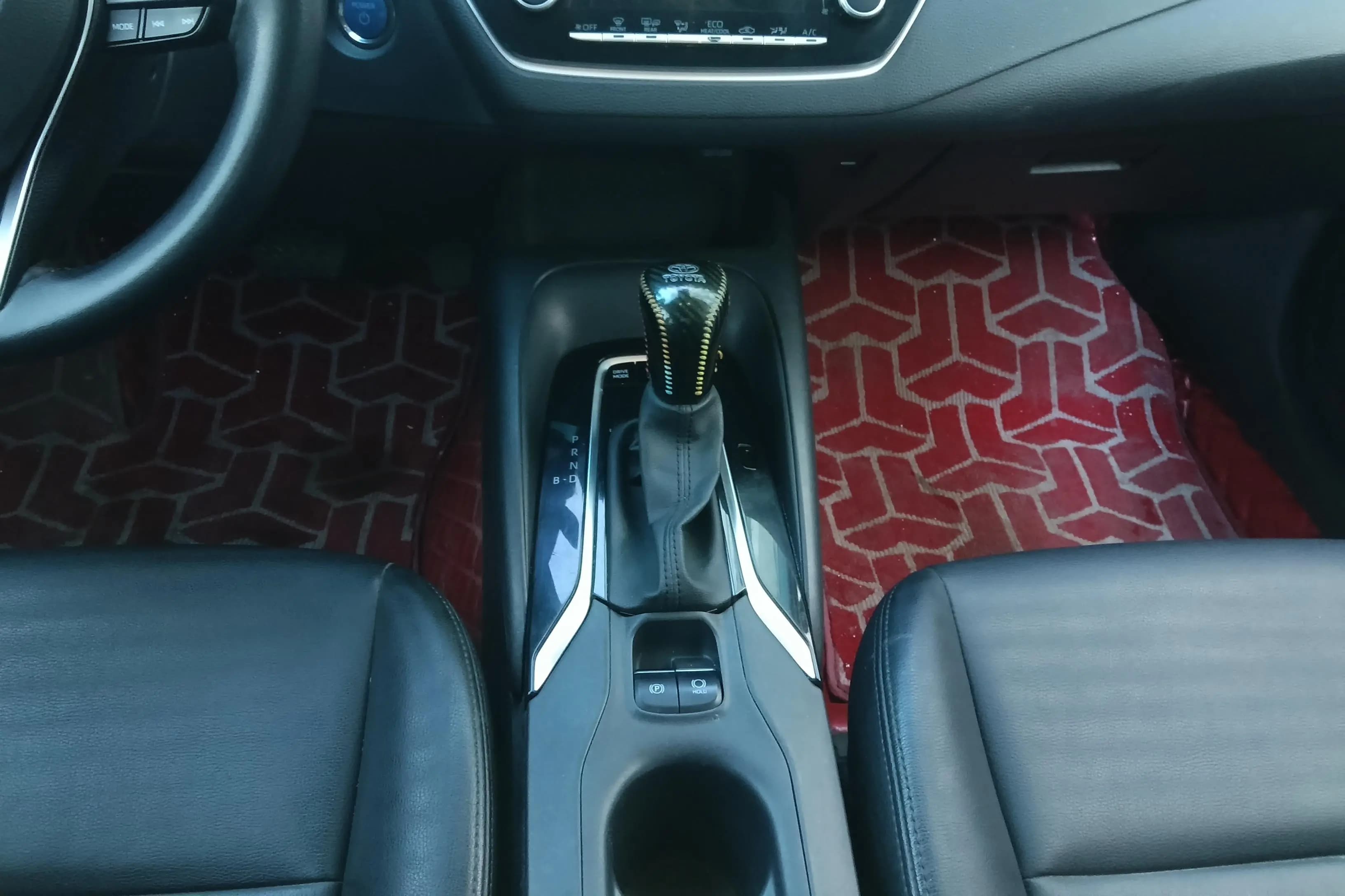 Toyota Corolla 2023 г. 48204 км. — фото 14