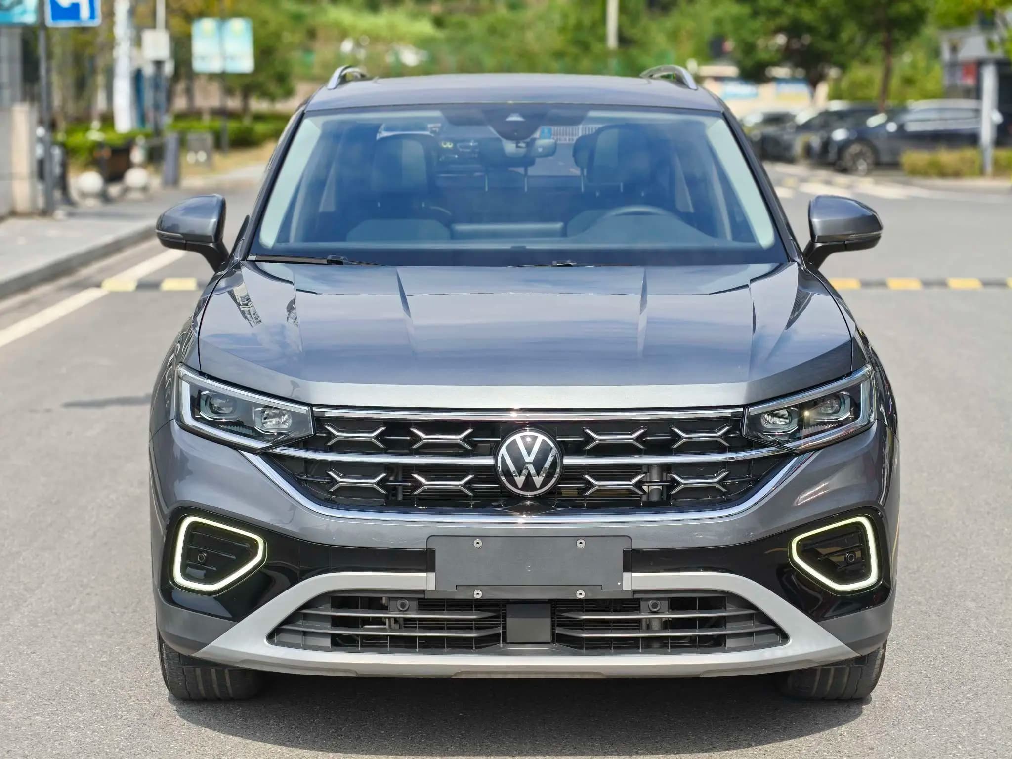 Volkswagen Tayron 2023 г. 27049 км. — фото 2