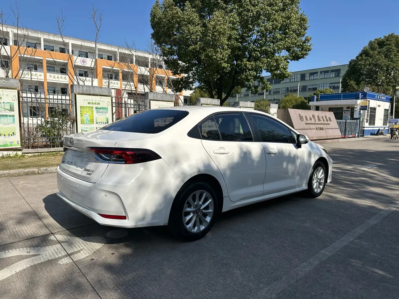 Toyota Corolla 2021 г. 40105 км. — фото 6