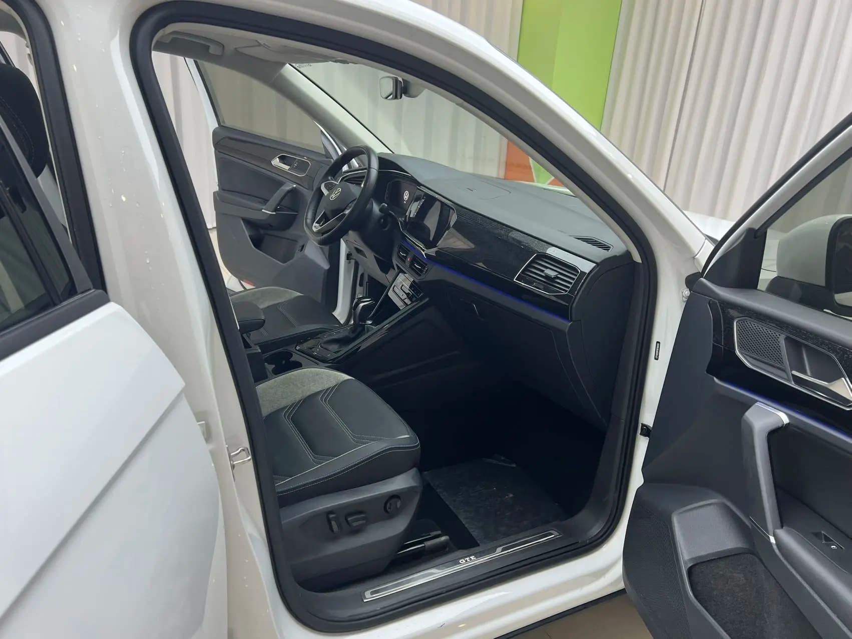 Volkswagen Tayron GTE 2022 г. 55040 км. — фото 8
