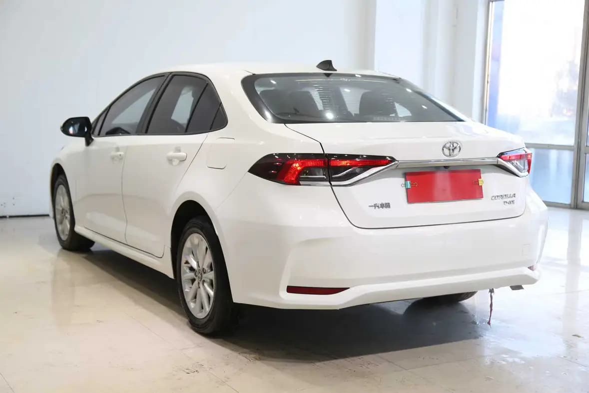 Toyota Corolla 2022 г. 28698 км. — фото 4