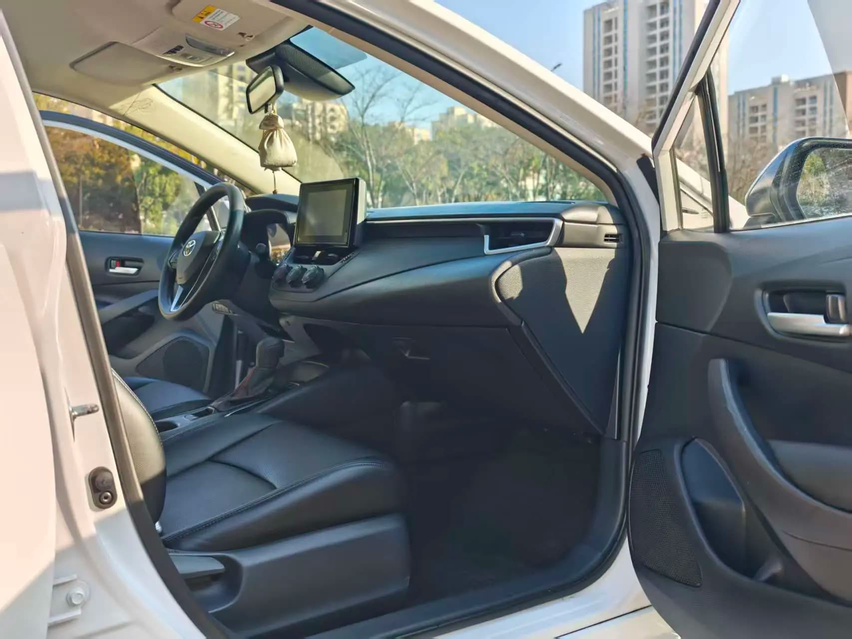 Toyota Corolla 2022 г. 60108 км. — фото 13
