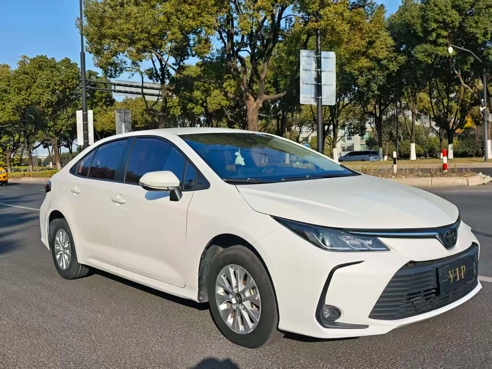 Toyota Corolla 2022 г. 60108 км. — фото 3