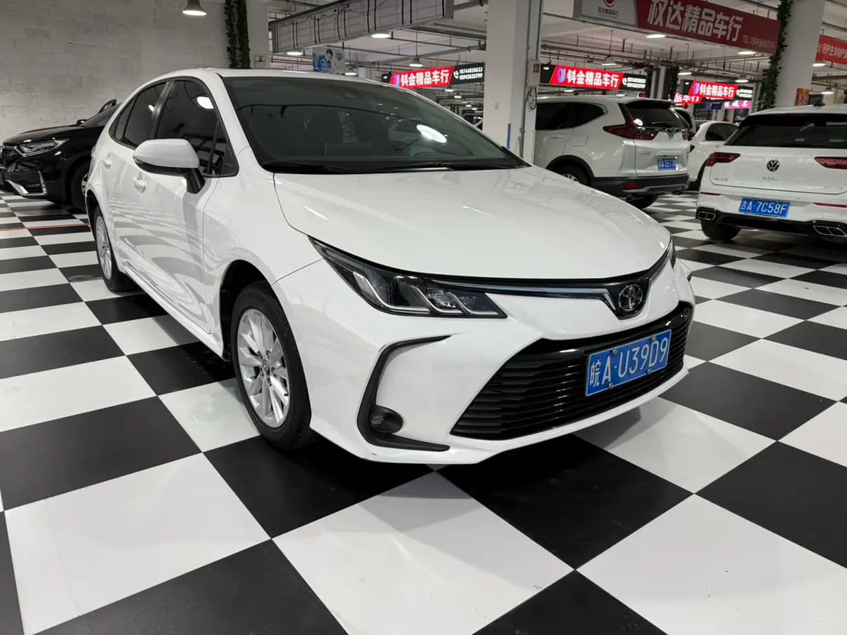 Toyota Corolla 2022 г. 49099 км. — фото 3