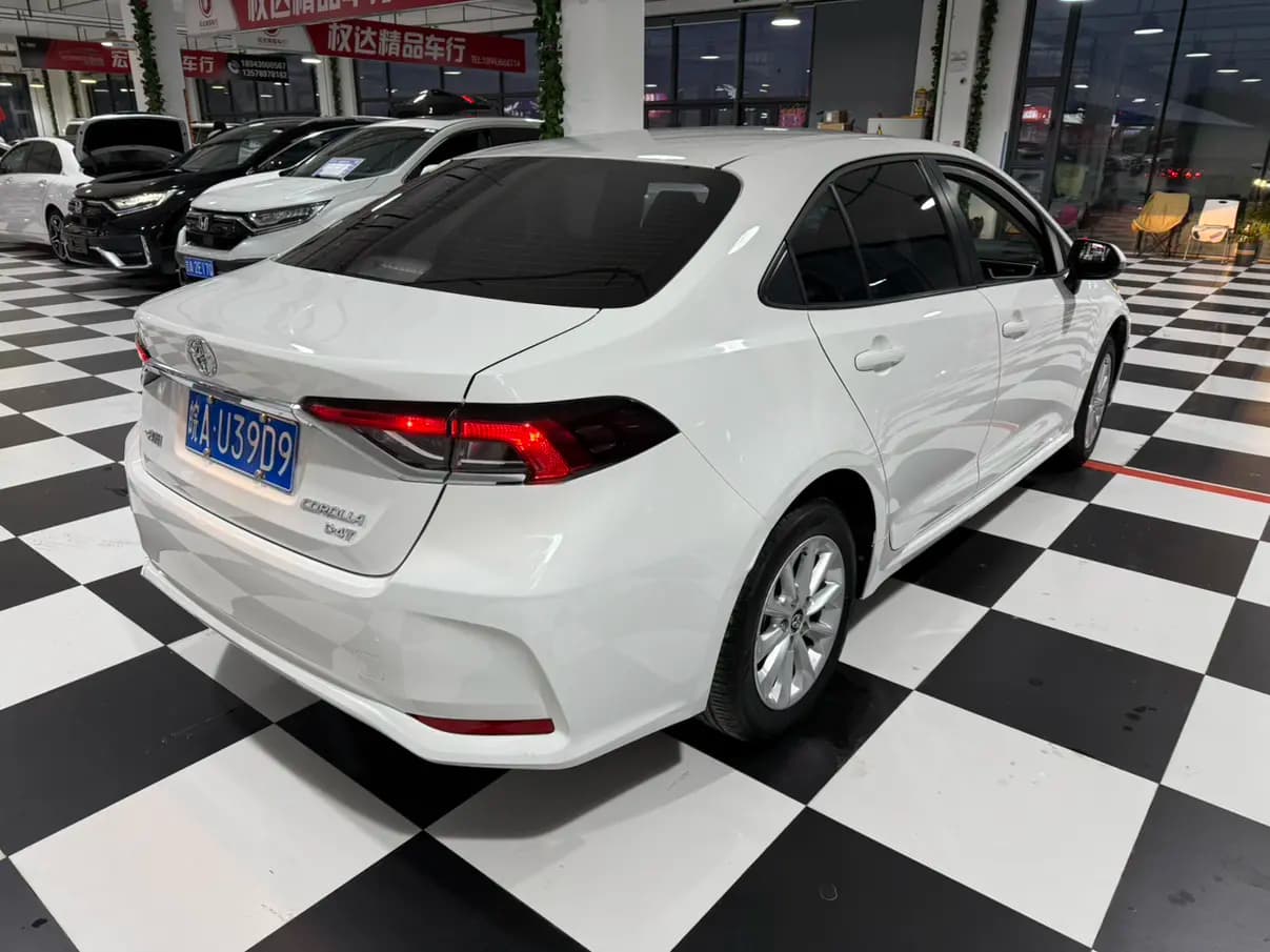 Toyota Corolla 2022 г. 49099 км. — фото 6