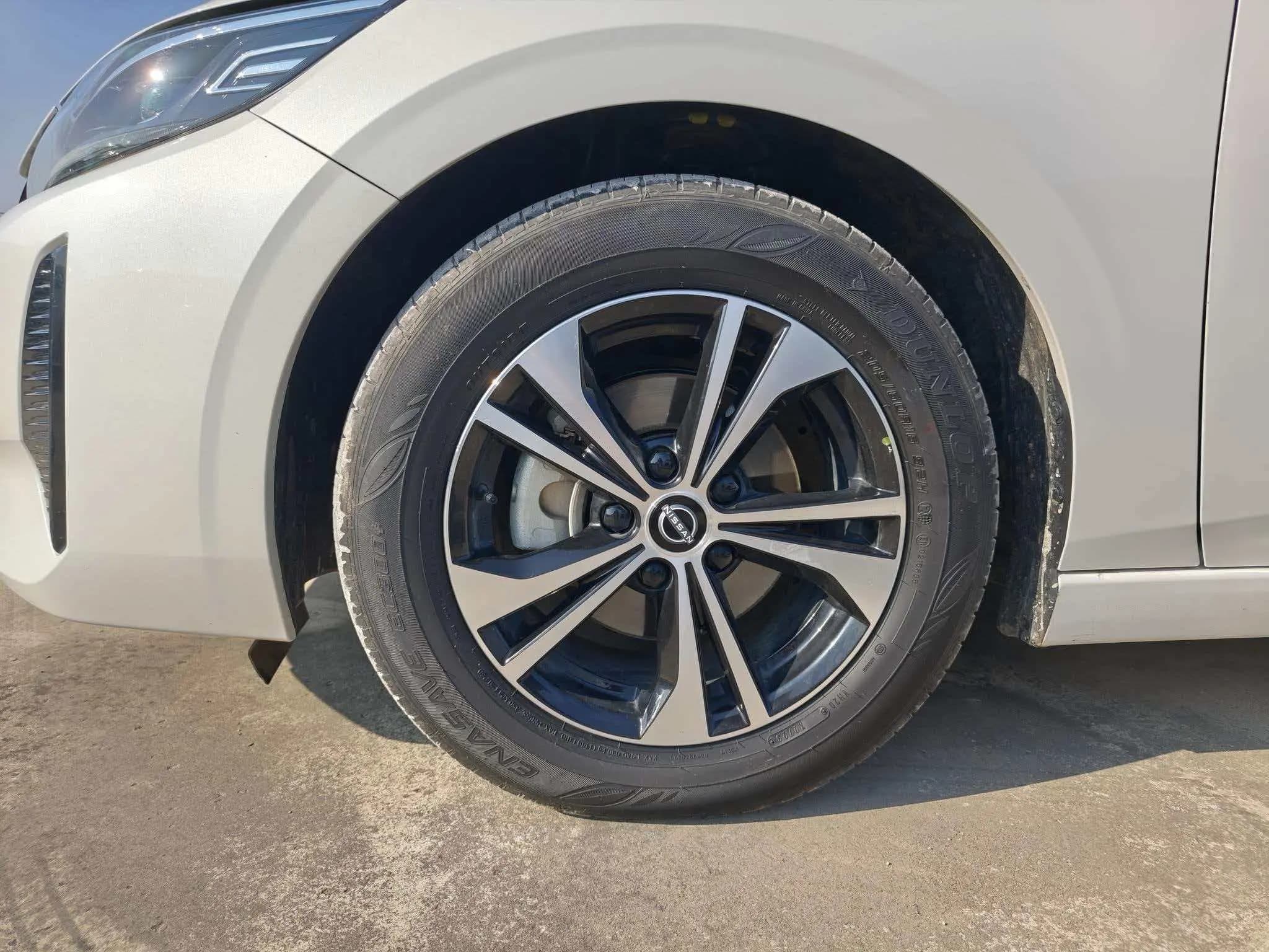 Nissan Sylphy 2024 г. 33112 км. — фото 8