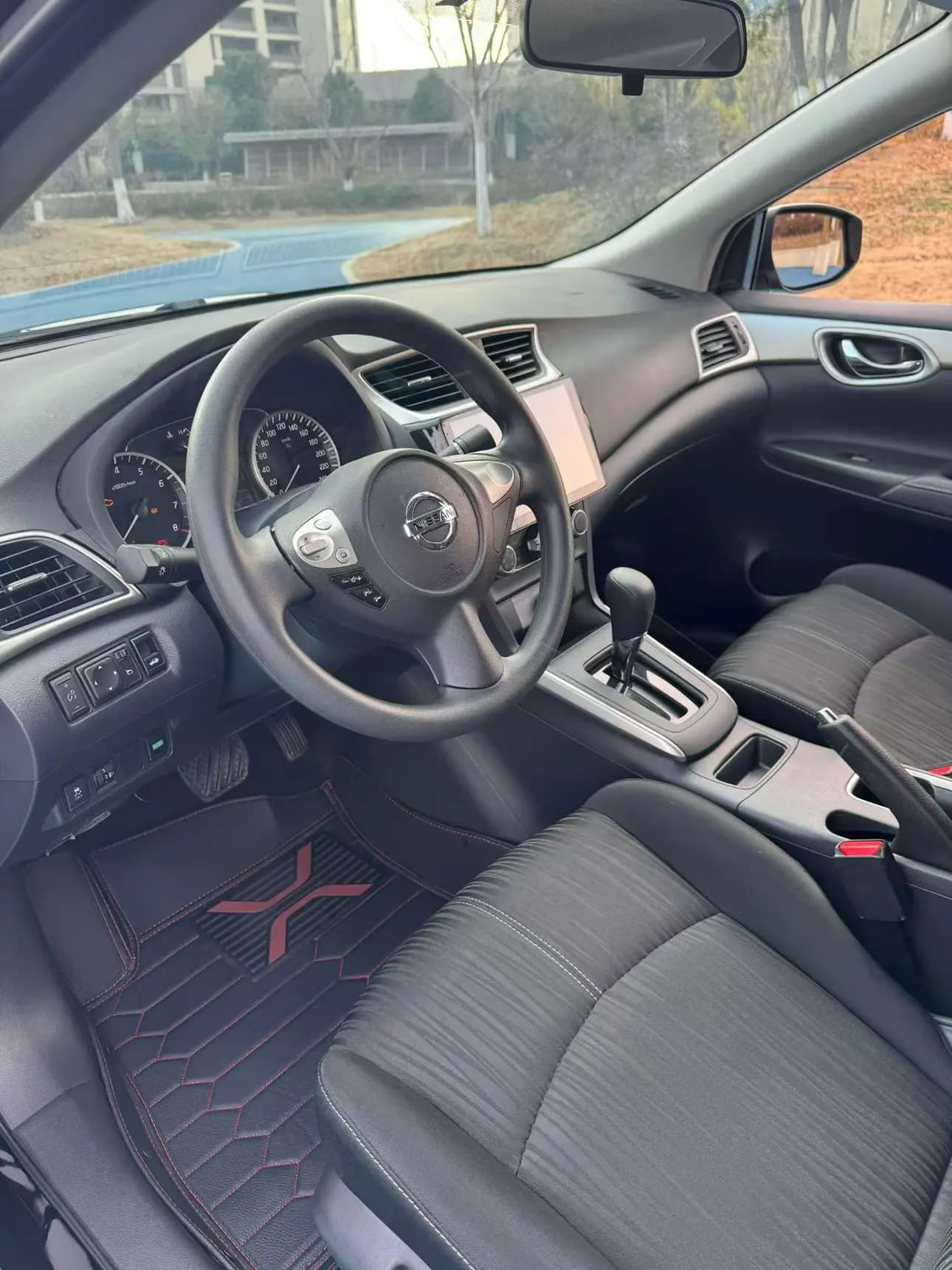 Nissan Sylphy 2025 г. 13083 км. — фото 5
