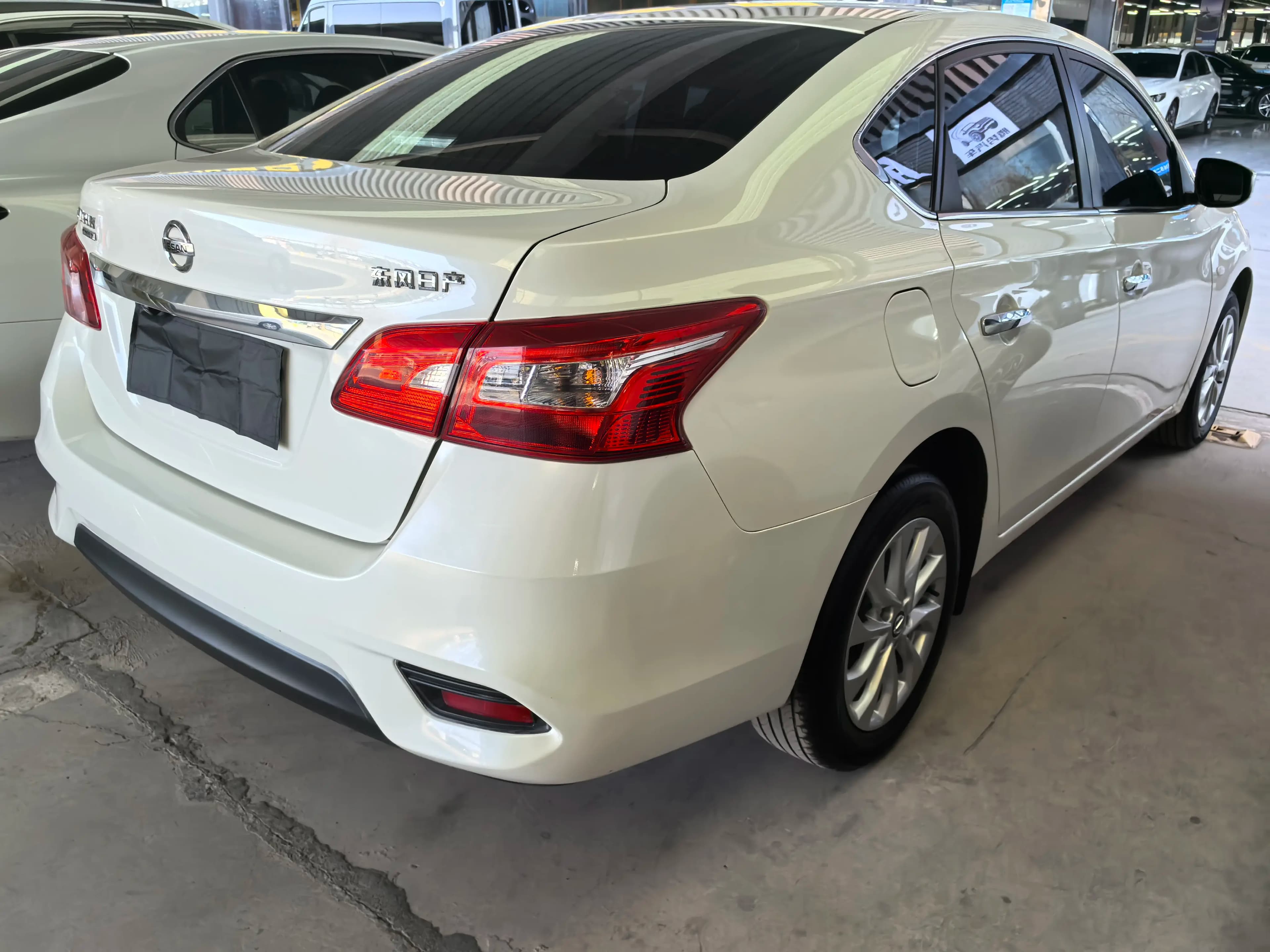 Nissan Sylphy 2024 г. 40081 км. — фото 3