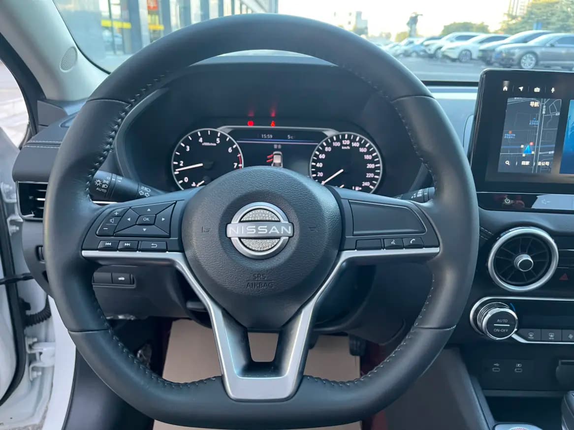 Nissan Sylphy 2024 г. 50114 км. — фото 10
