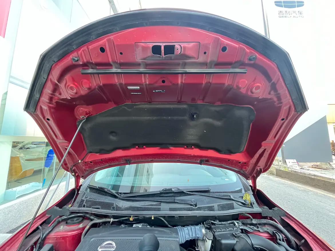 Nissan Tiida 2021 г. 61780 км. — фото 6