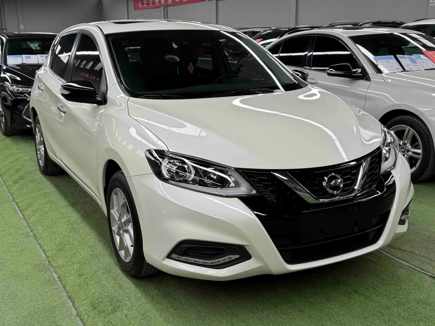 Nissan Tiida 2023 г. 24141 км. — фото 3
