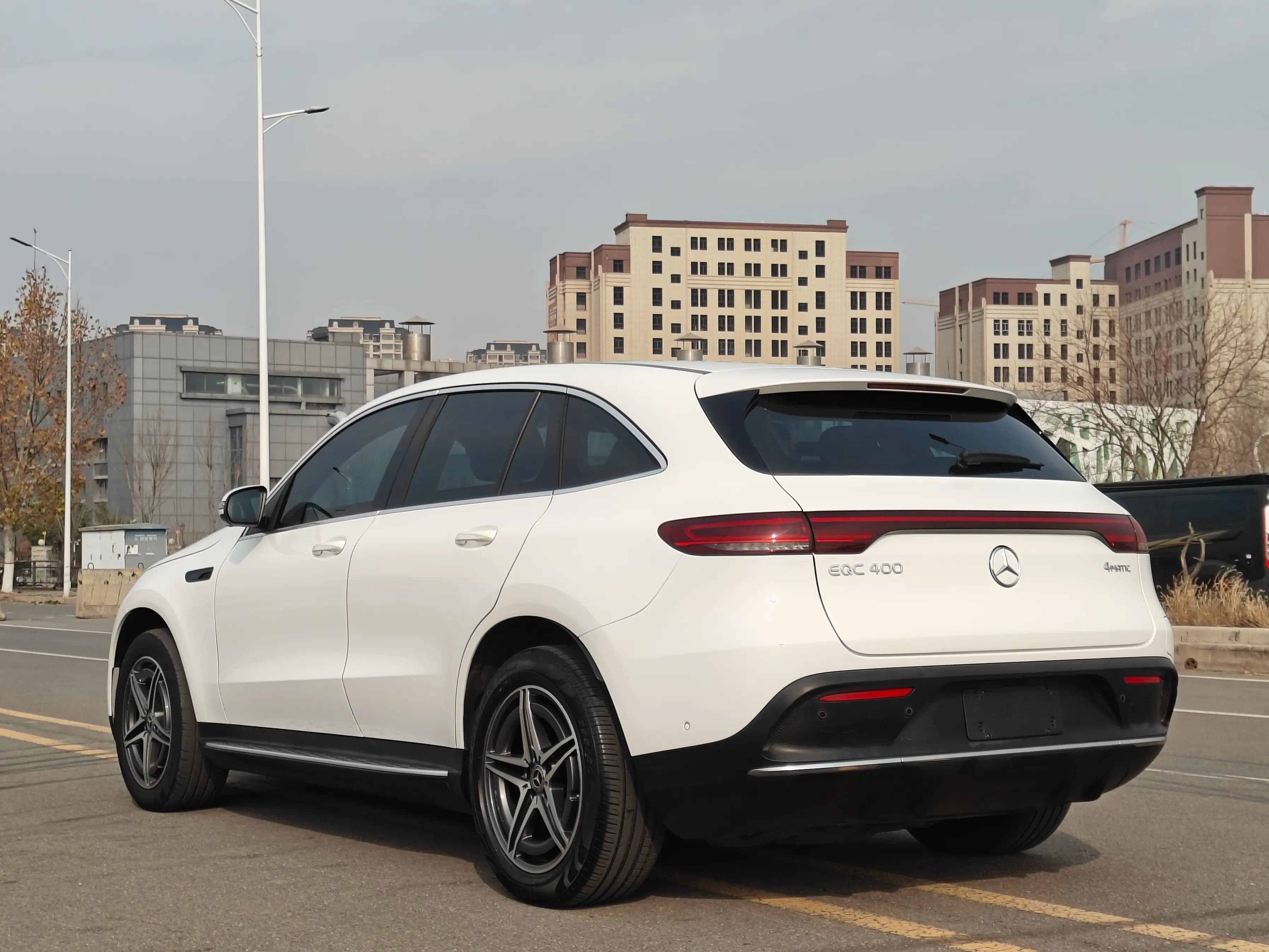 Mercedes-Benz EQC 2023 г. 55091 км. — фото 4