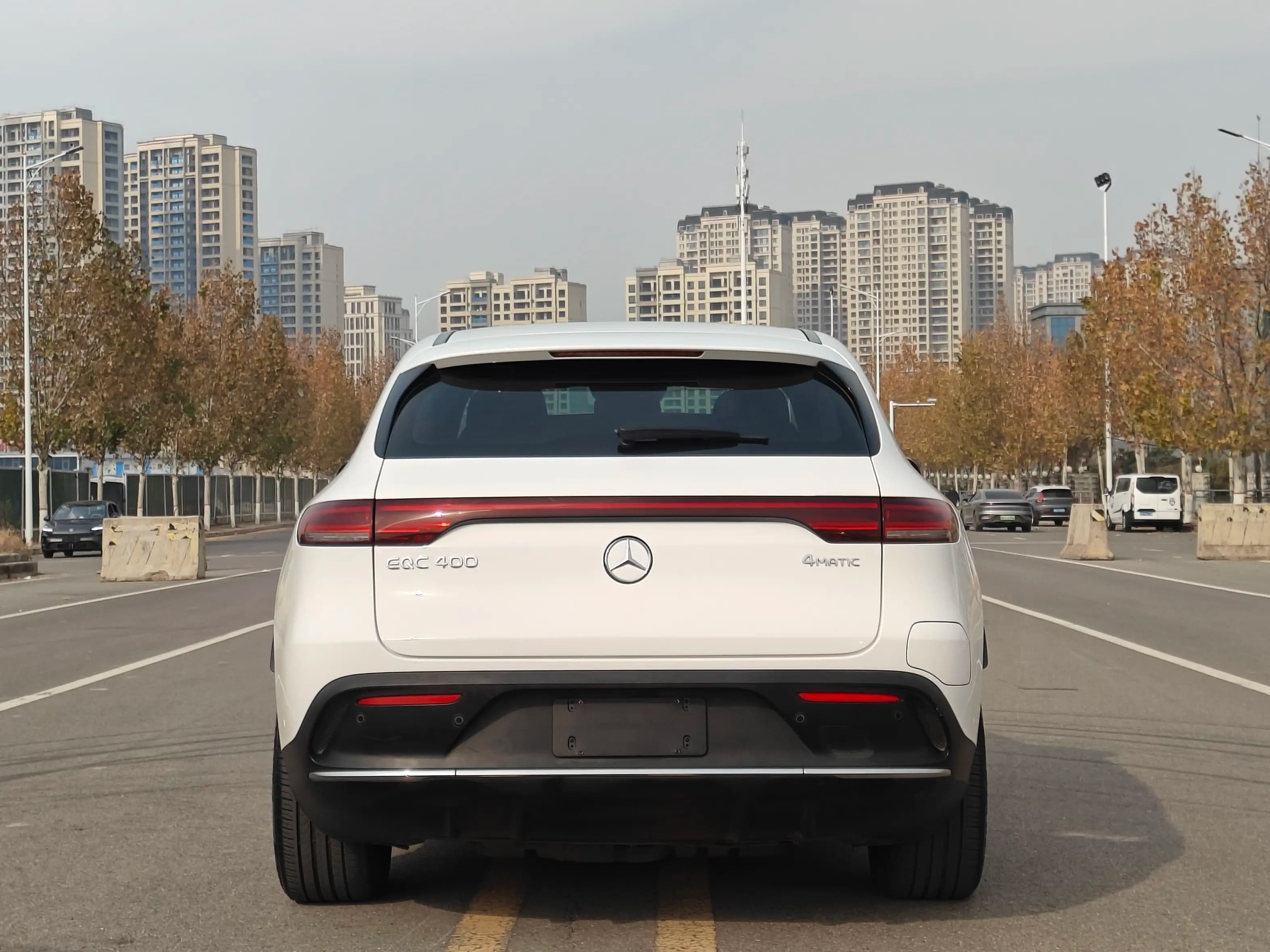 Mercedes-Benz EQC 2023 г. 55091 км. — фото 5