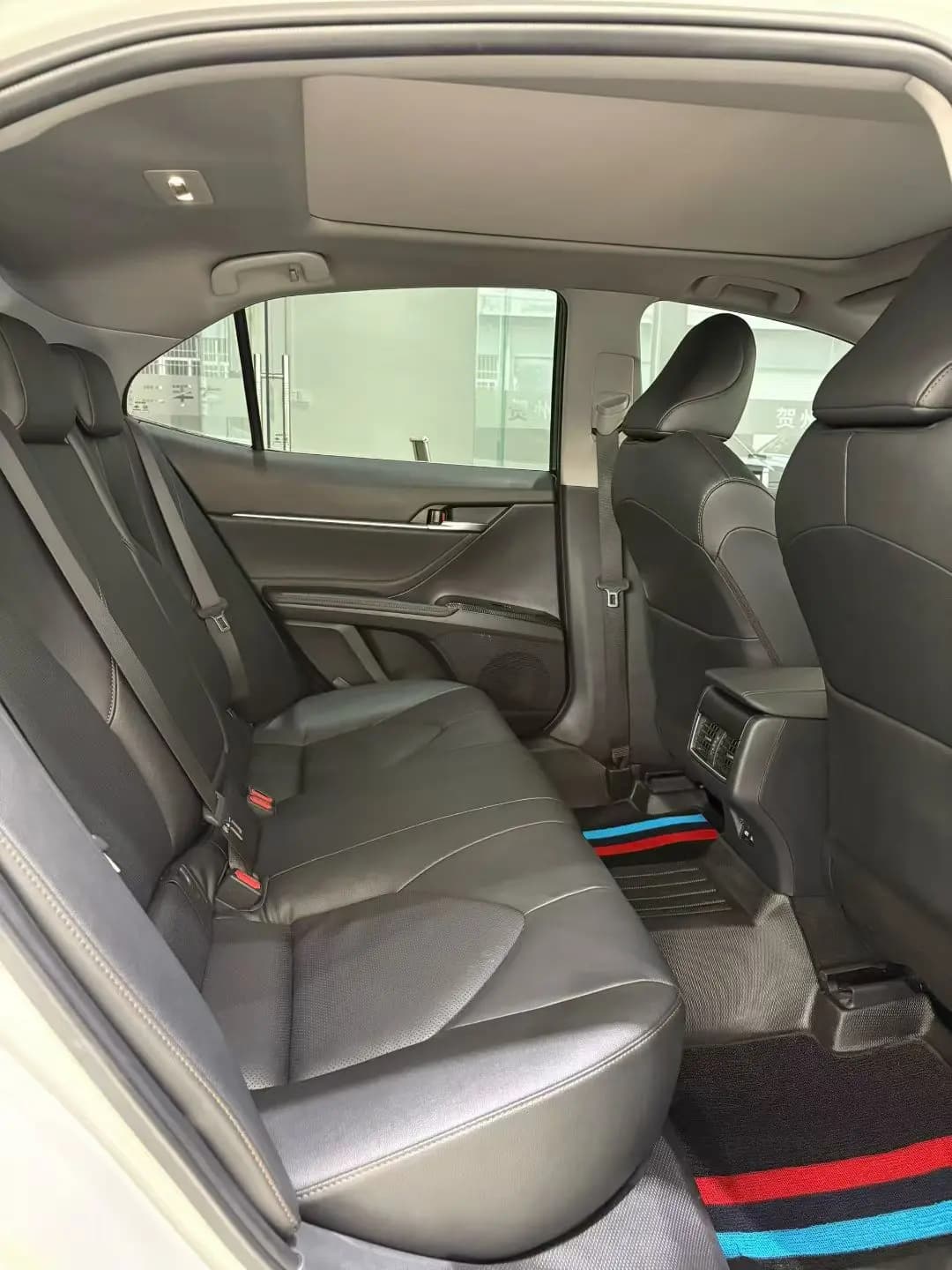 Toyota Camry 2021 г. 77000 км. — фото 9