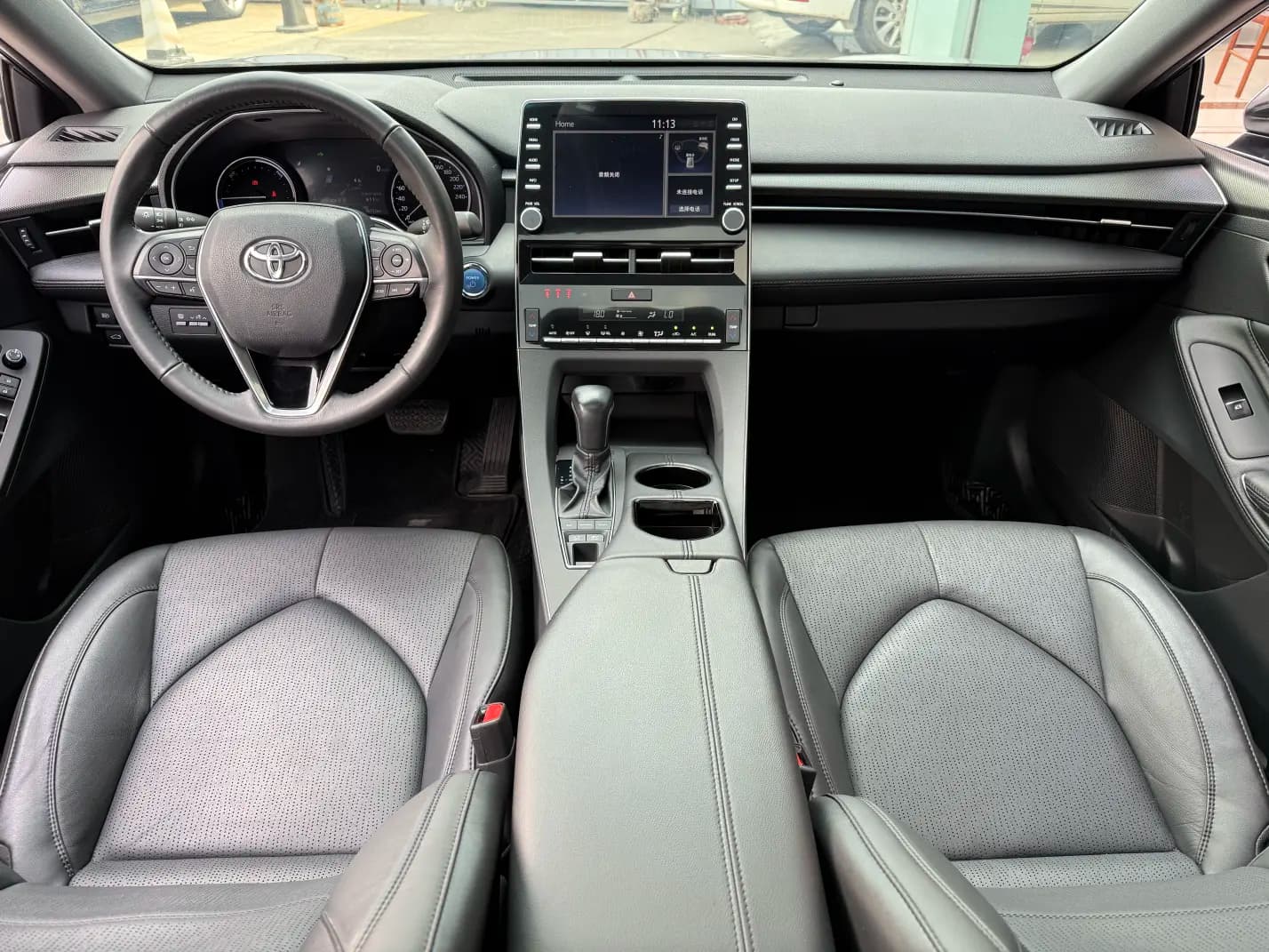 Toyota Avalon 2021 г. 96143 км. — фото 14