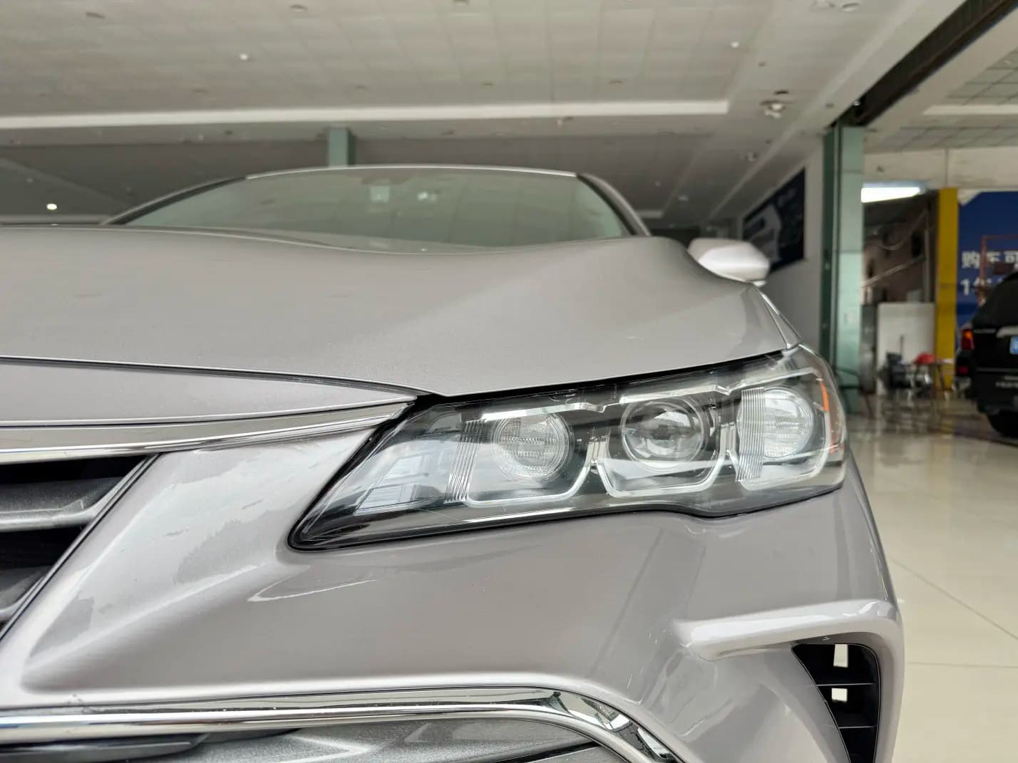 Toyota Avalon 2021 г. 96143 км. — фото 10
