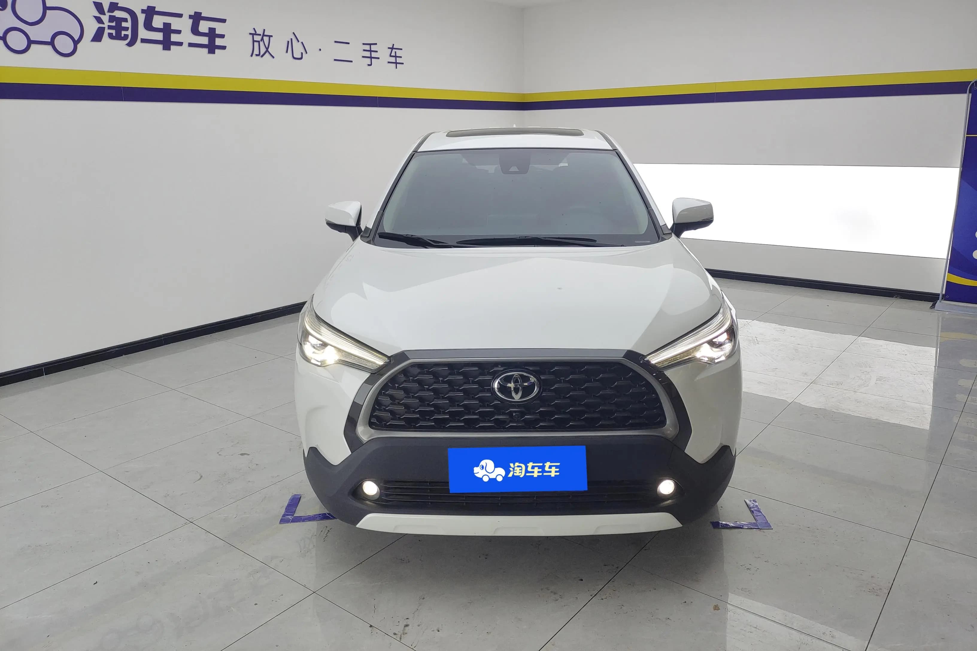 Toyota Corolla Cross 2022 г. 8523 км. — фото 2