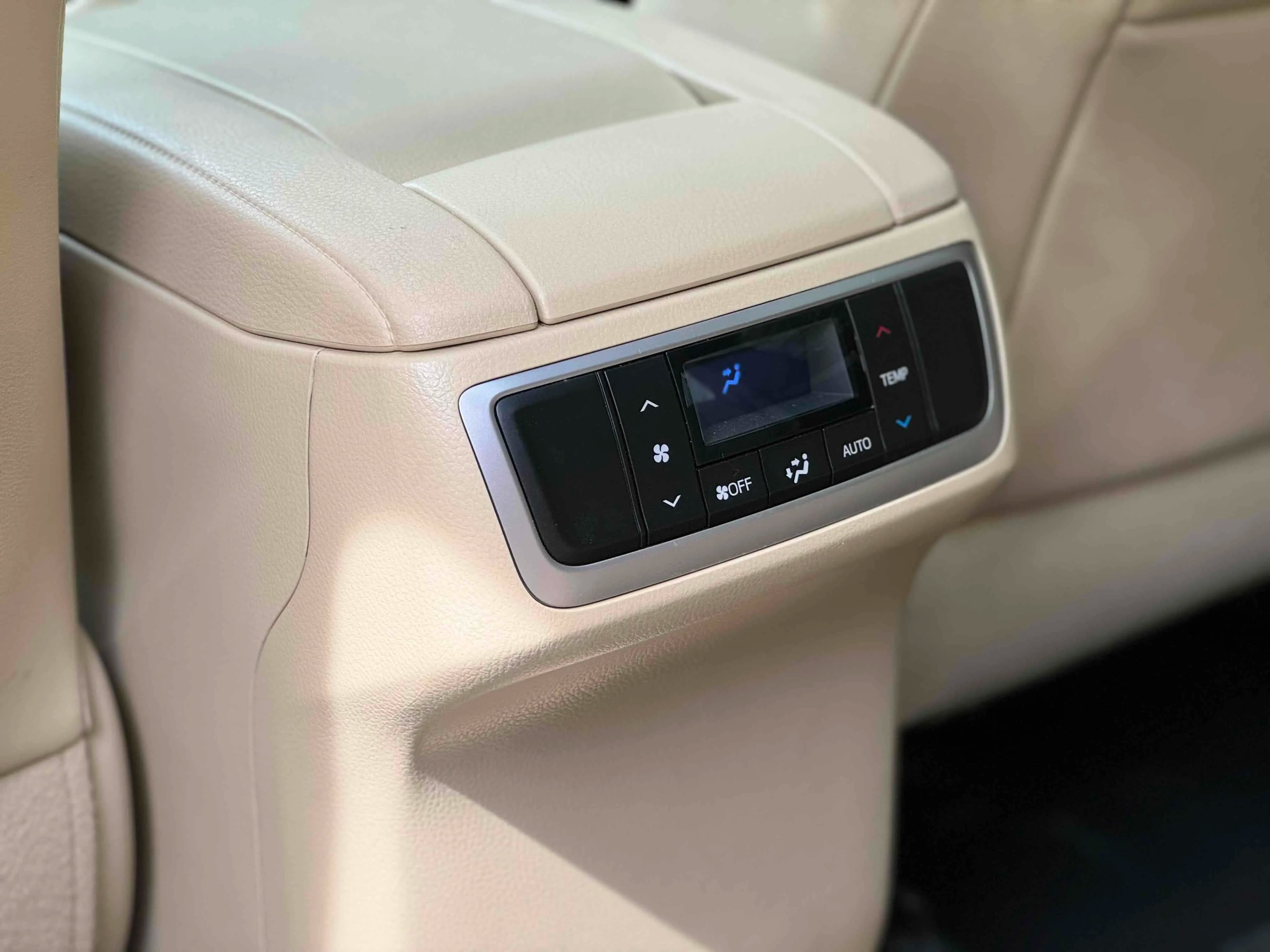 Toyota Highlander 2021 г. 77001 км. — фото 11