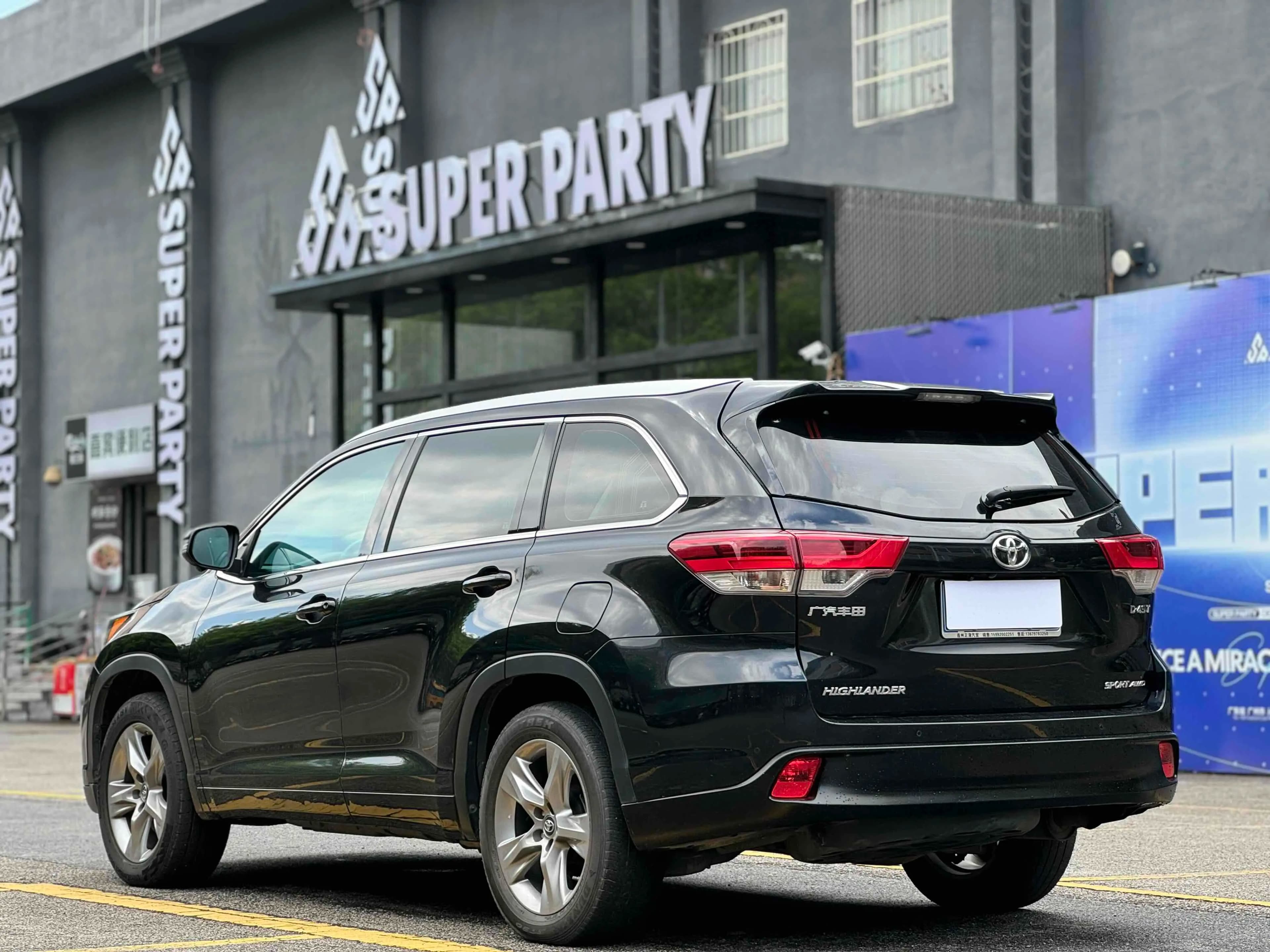 Toyota Highlander 2021 г. 77001 км. — фото 5