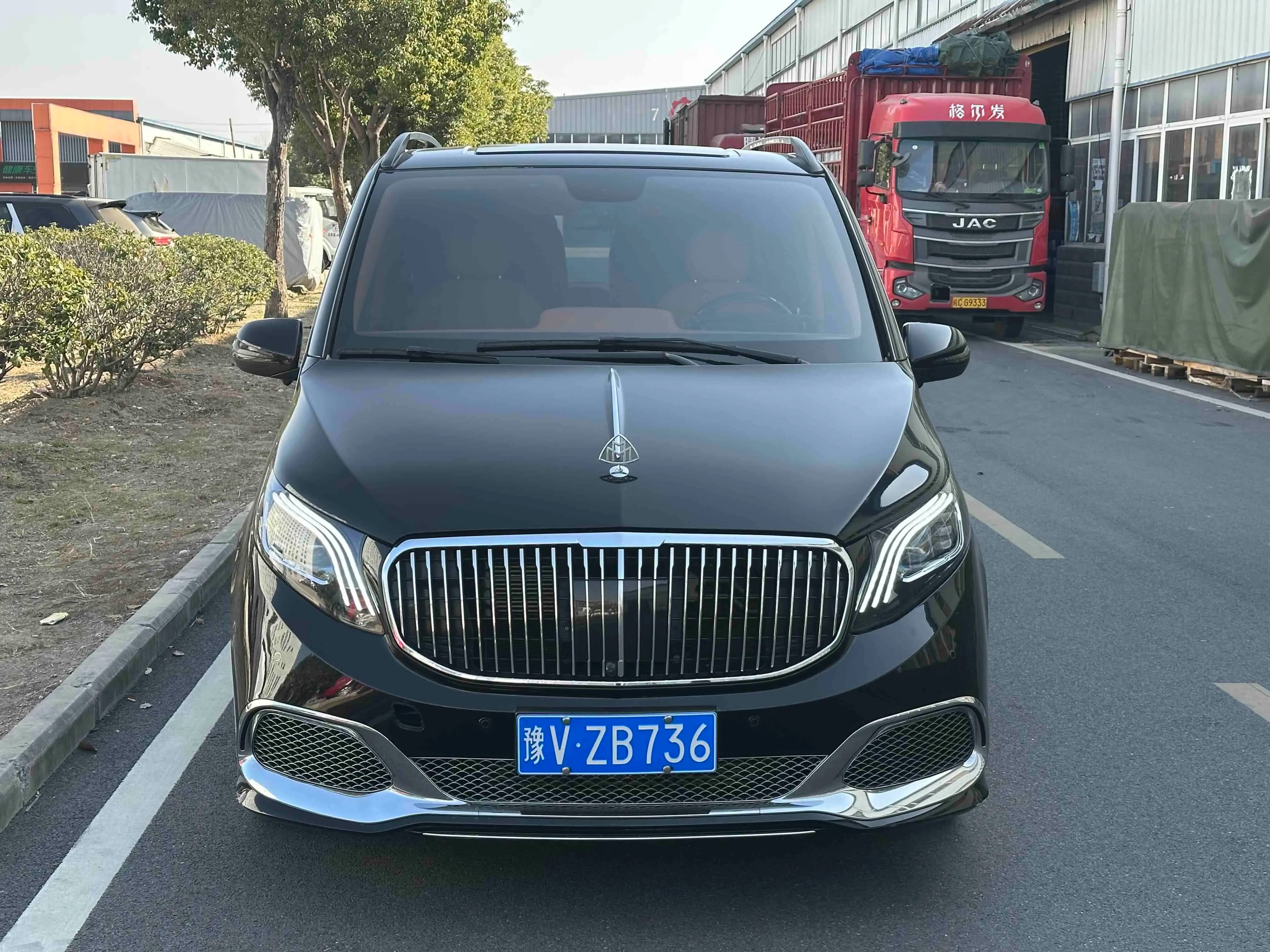Mercedes-Benz Vito 2023 г. 77300 км. — фото 2