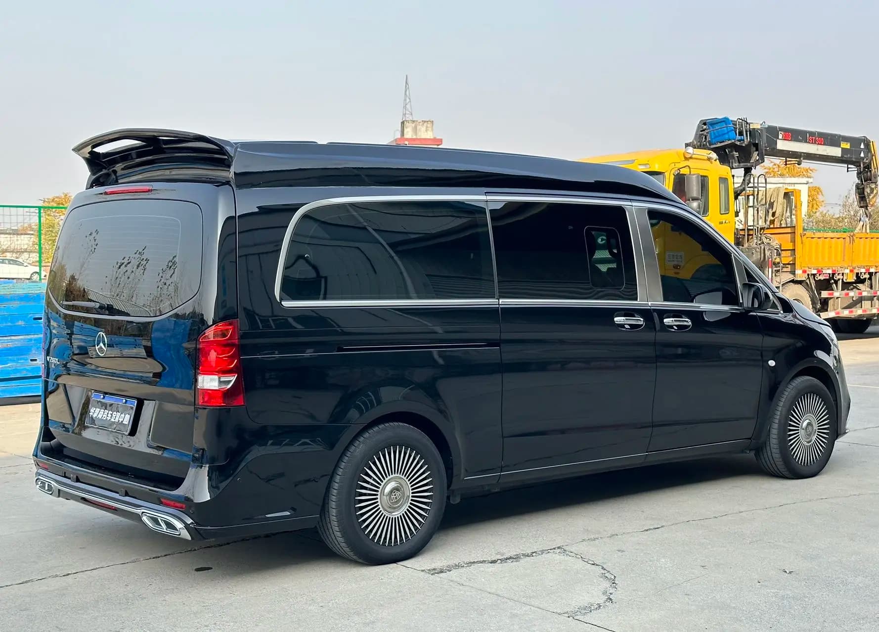 Mercedes-Benz Vito 2024 г. 24100 км. — фото 4