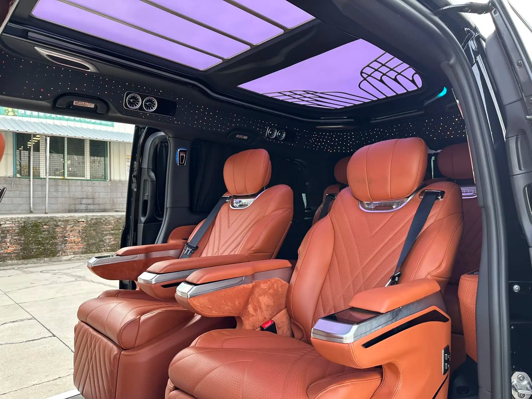 Mercedes-Benz Vito 2024 г. 24100 км. — фото 7