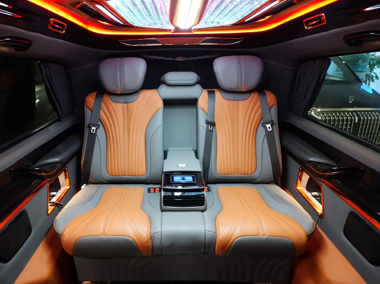 Mercedes-Benz Mercedes Benz V Class 2023 г. 30105 км. — фото 21