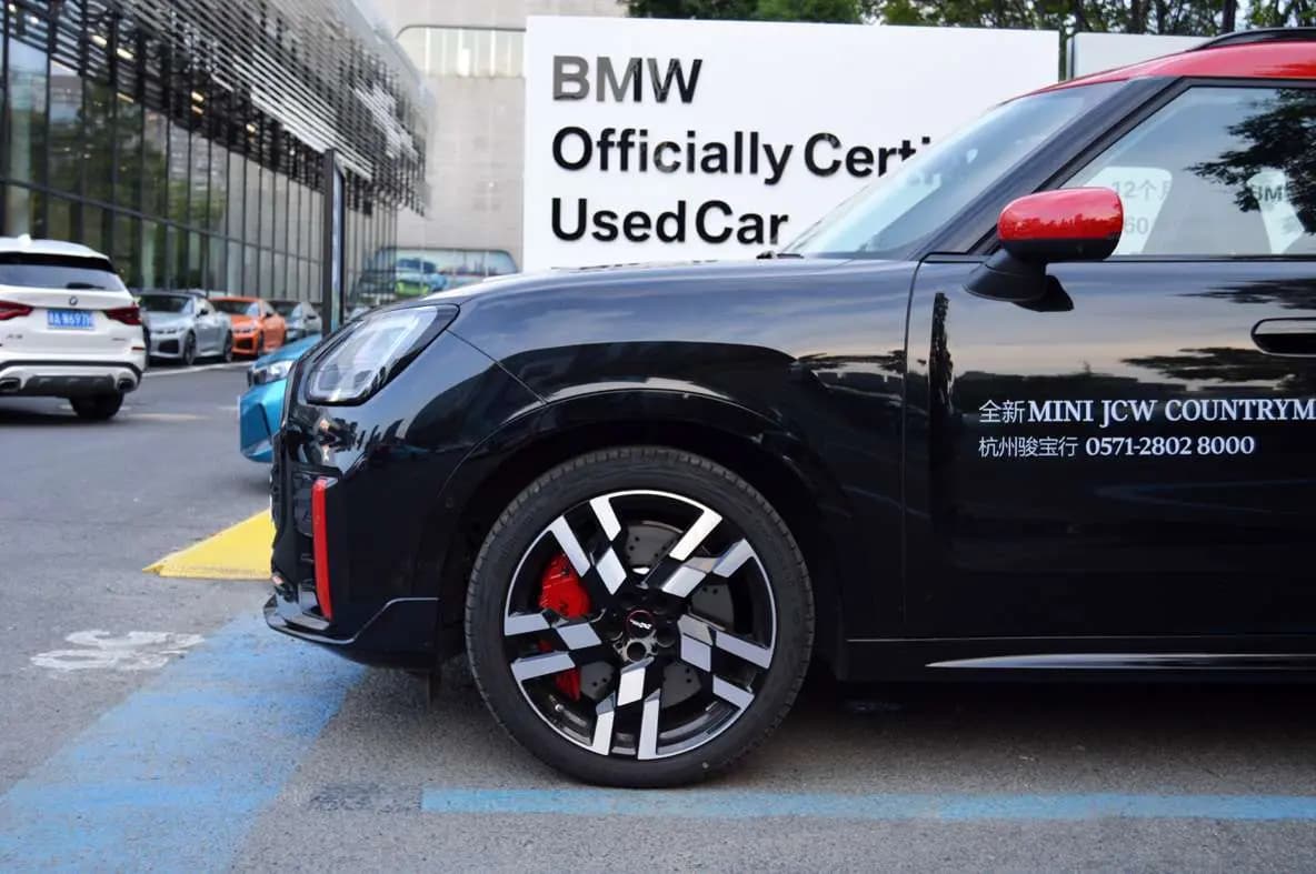 MINI JCW COUNTRYMAN 2024 г. 2574 км. — фото 5