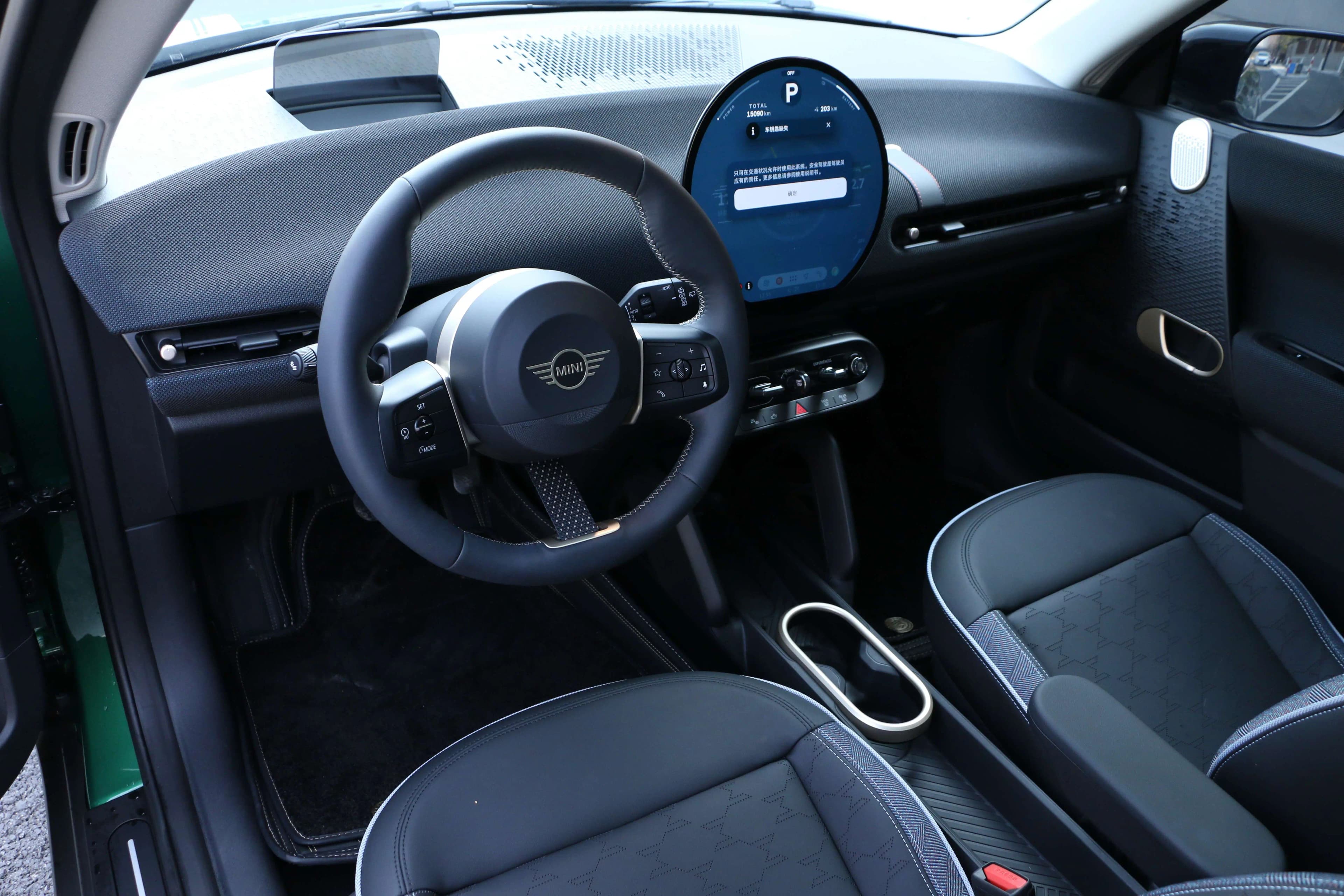 MINI ELECTRIC  COOPER 2025 г. 15015 км. — фото 17