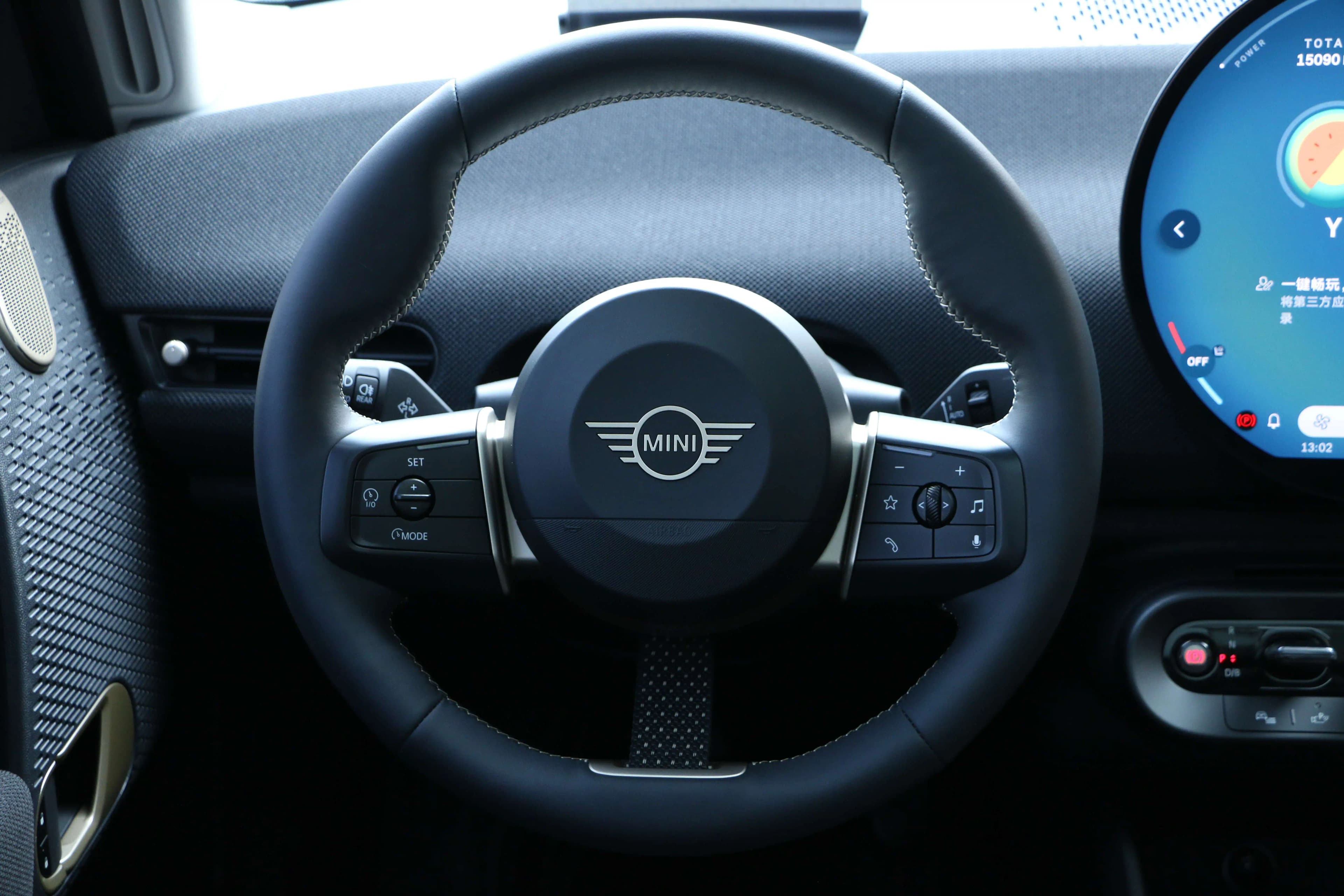 MINI ELECTRIC  COOPER 2025 г. 15015 км. — фото 20