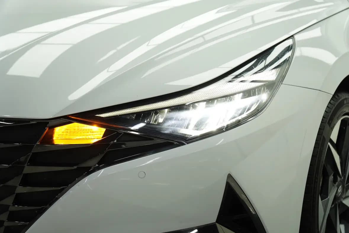 Hyundai Elantra 2022 г. 36000 км. — фото 7