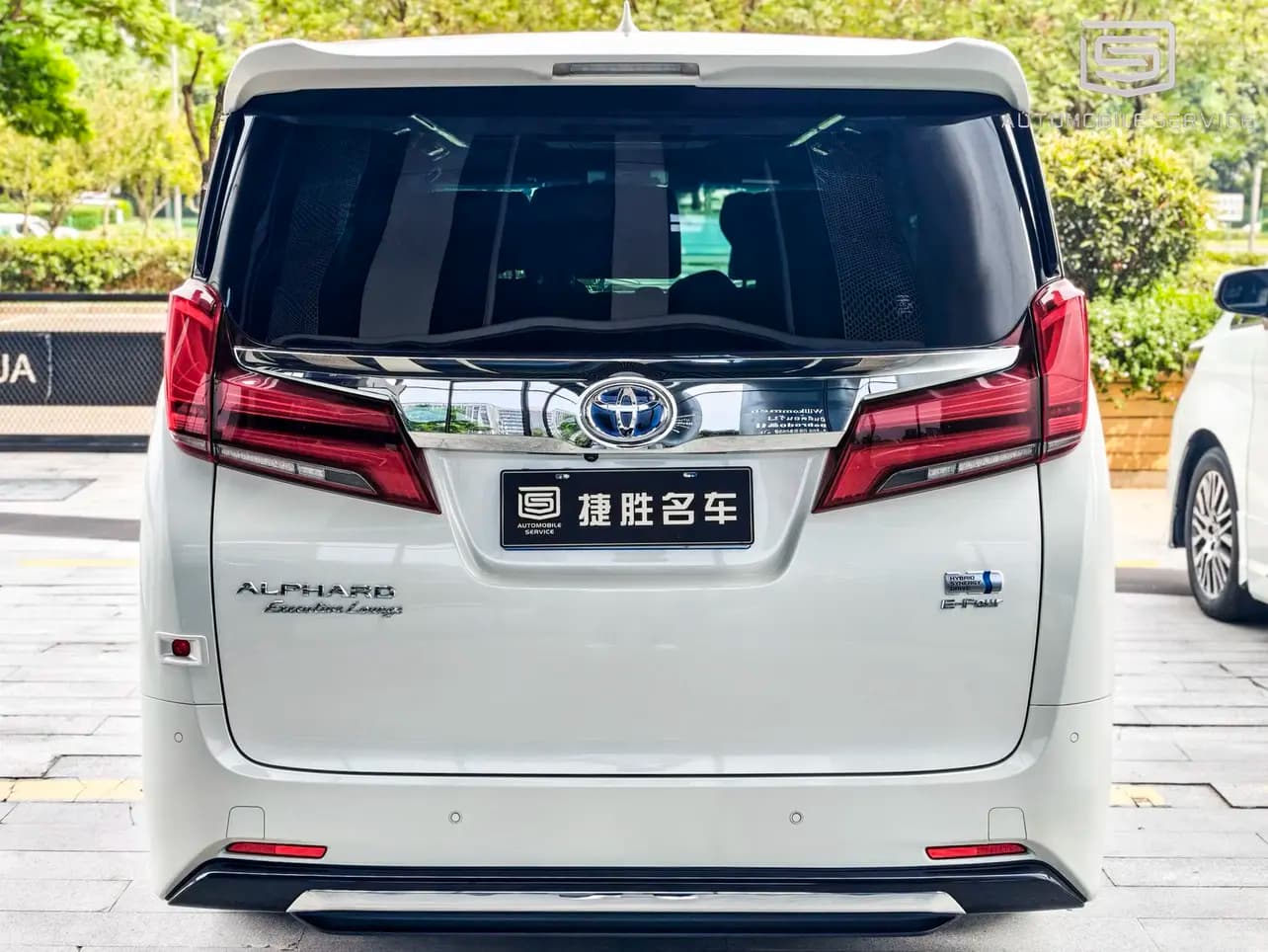 Toyota Alphard 2022 г. 101018 км. — фото 3