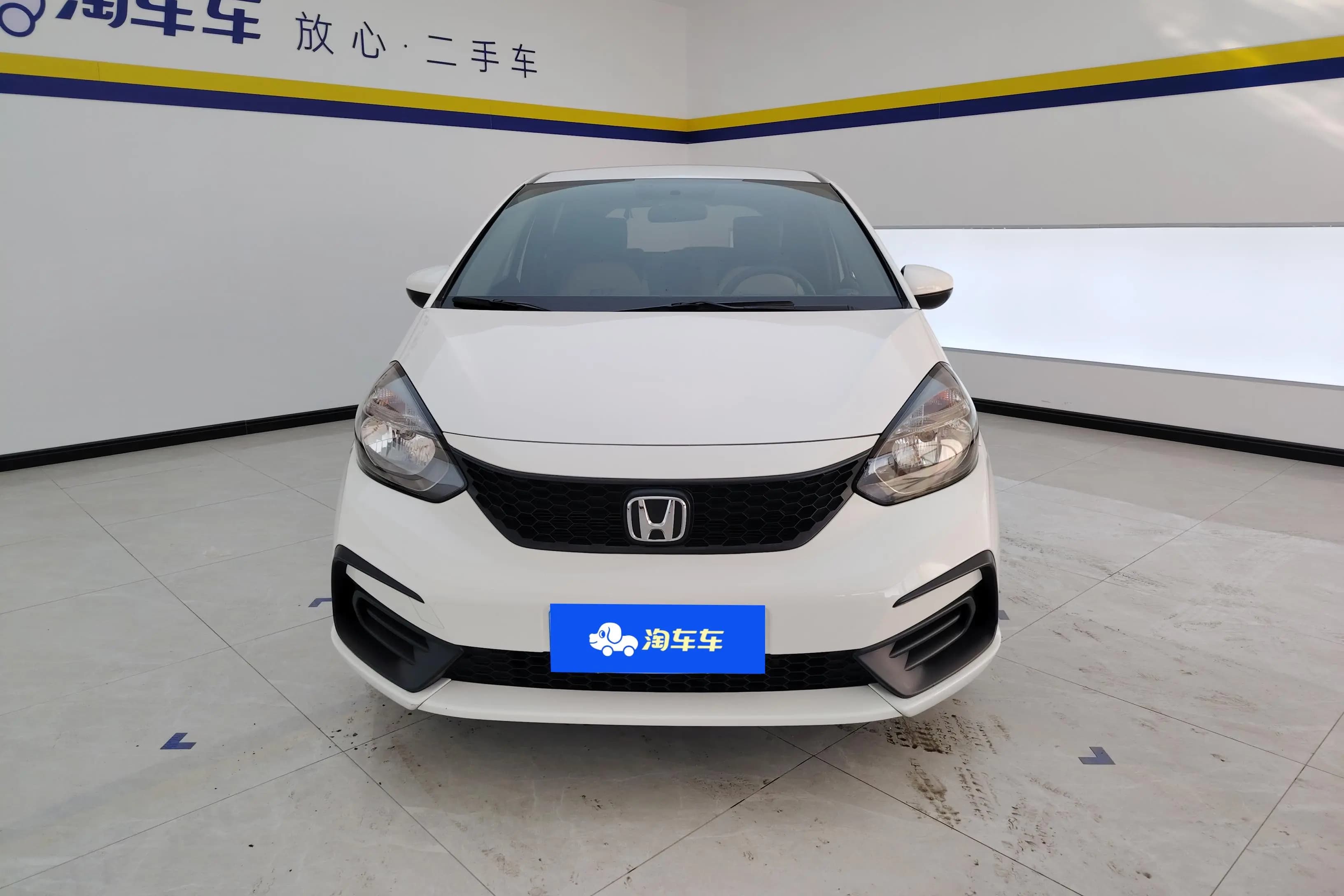 Honda Fit 2022 г. 36007 км. — фото 2