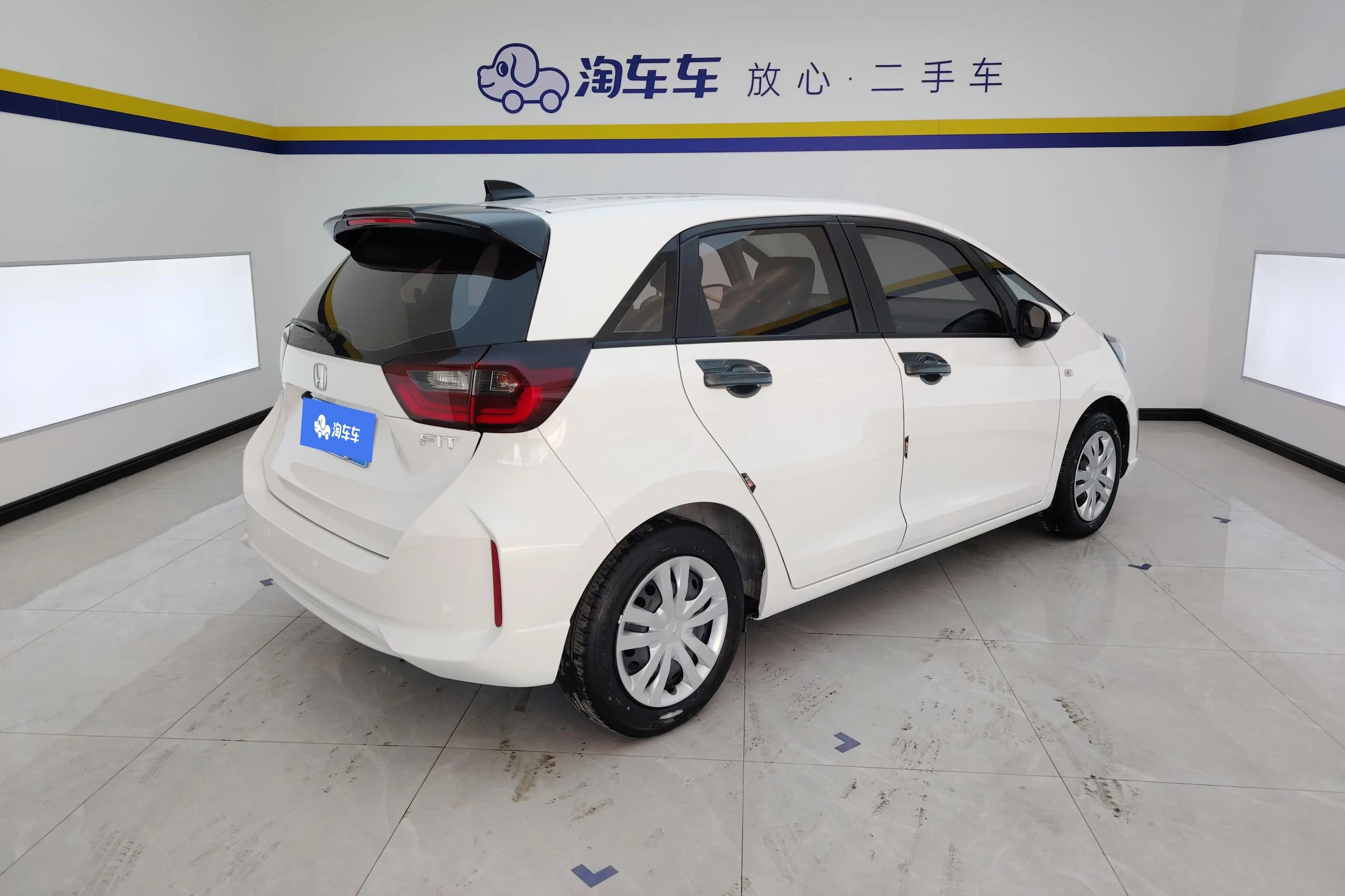 Honda Fit 2022 г. 36007 км. — фото 3