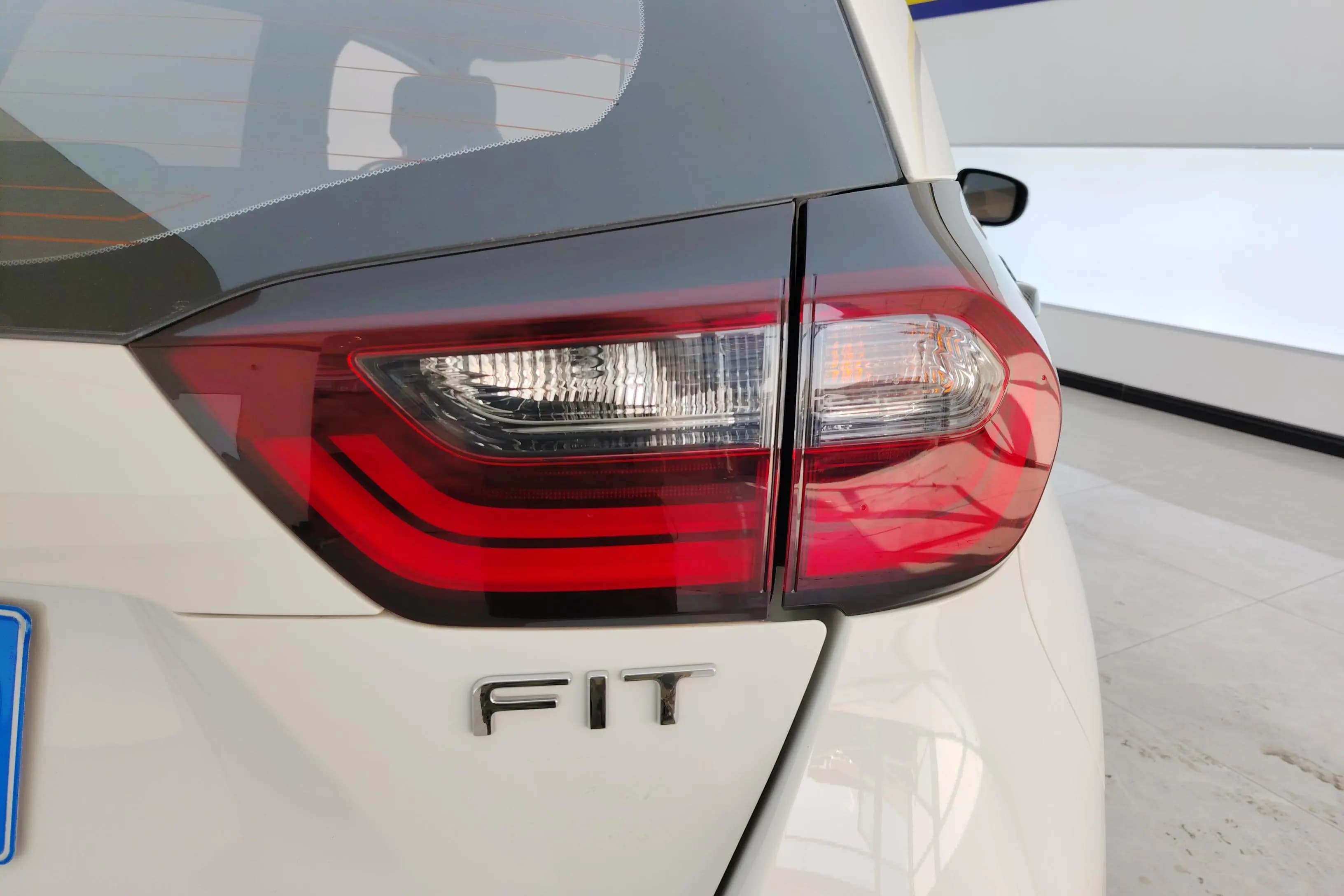 Honda Fit 2022 г. 36007 км. — фото 5