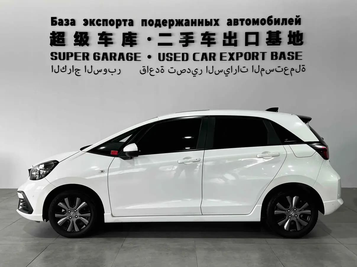 Honda Fit 2022 г. 10108 км. — фото 3