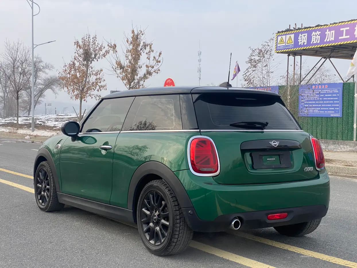 MINI  2021 г. 29145 км. — фото 3