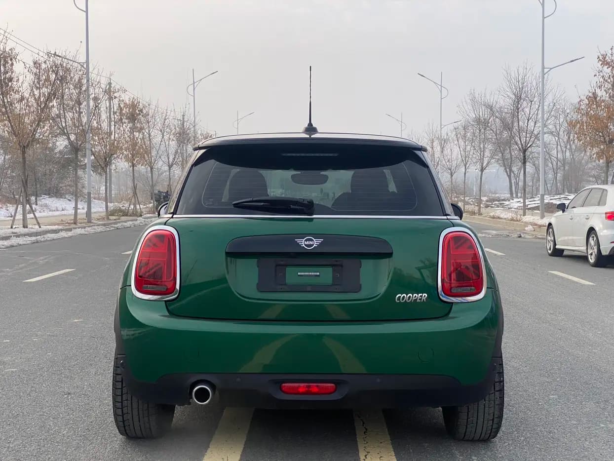 MINI  2021 г. 29145 км. — фото 4