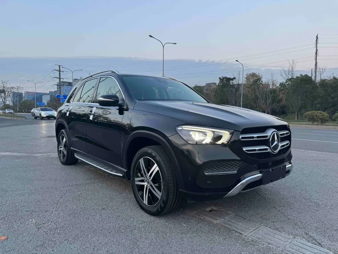 Mercedes-Benz GLE 2021 г. 66369 км. — фото 3