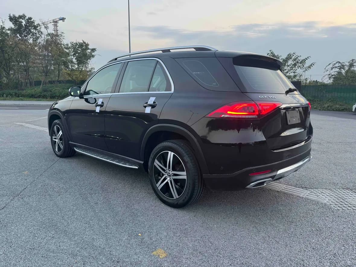 Mercedes-Benz GLE 2021 г. 66369 км. — фото 4