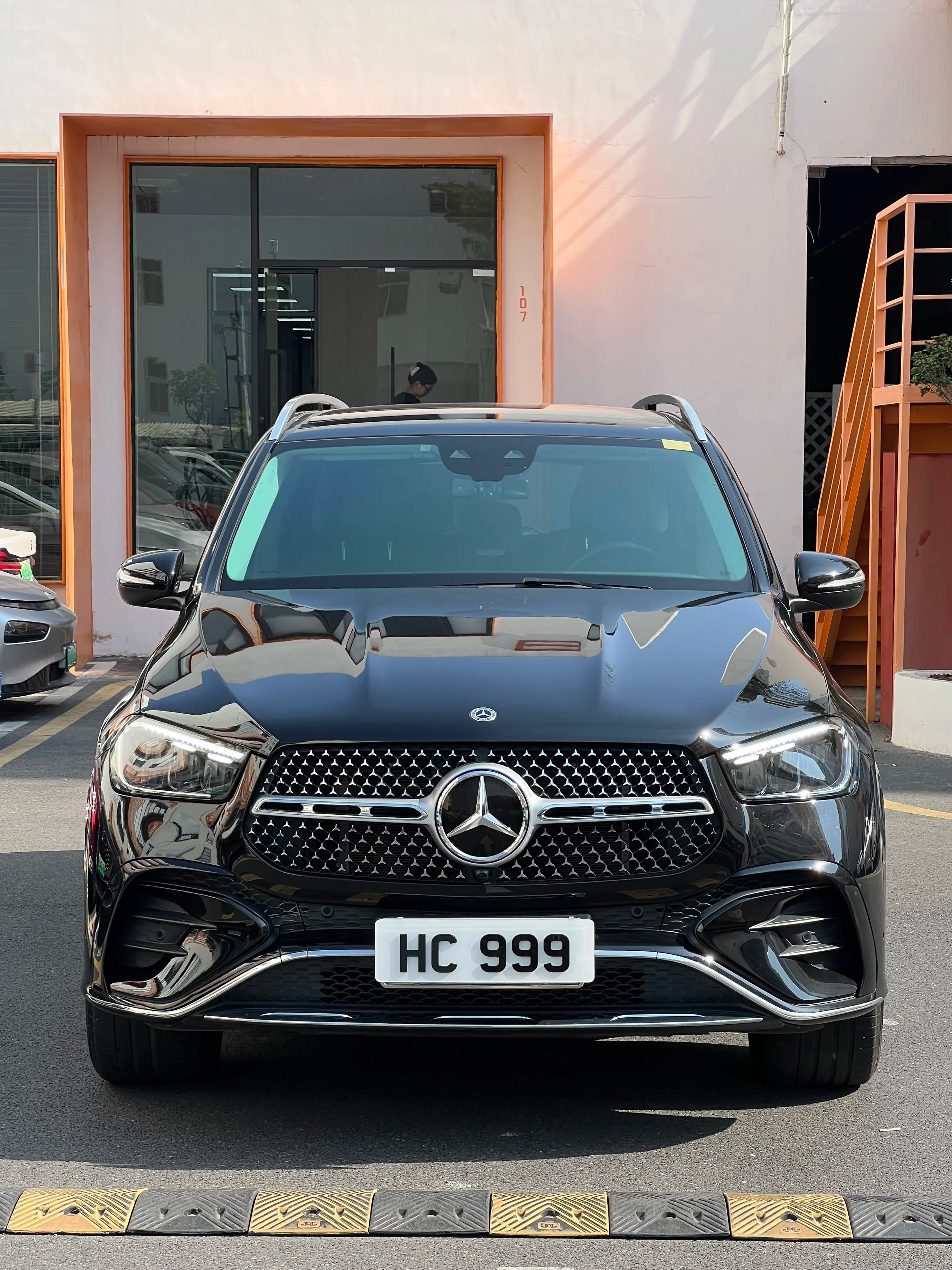 Mercedes-Benz GLE 2023 г. 35068 км. — фото 2