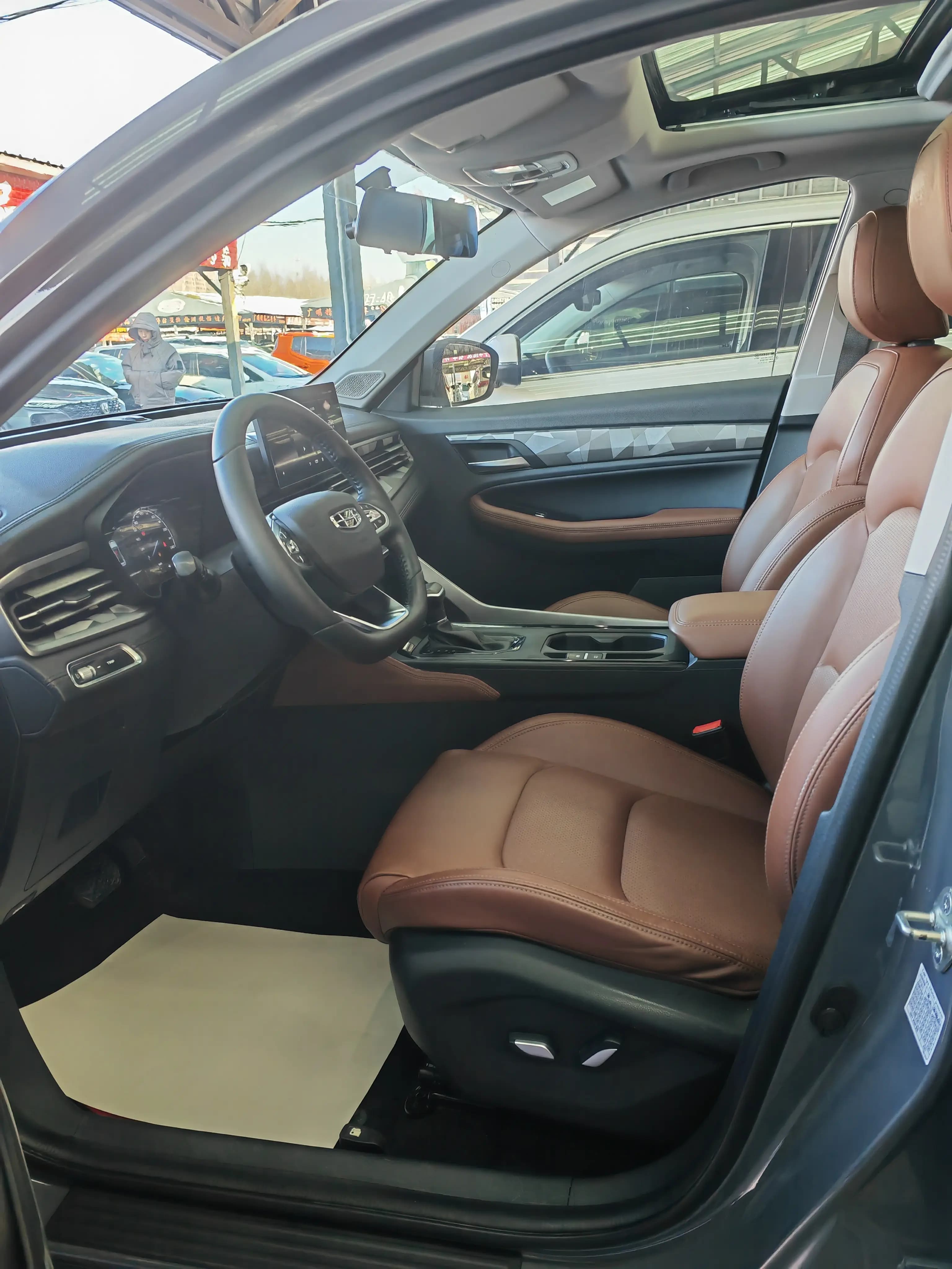 Geely Vision X6 2023 г. 24054 км. — фото 12